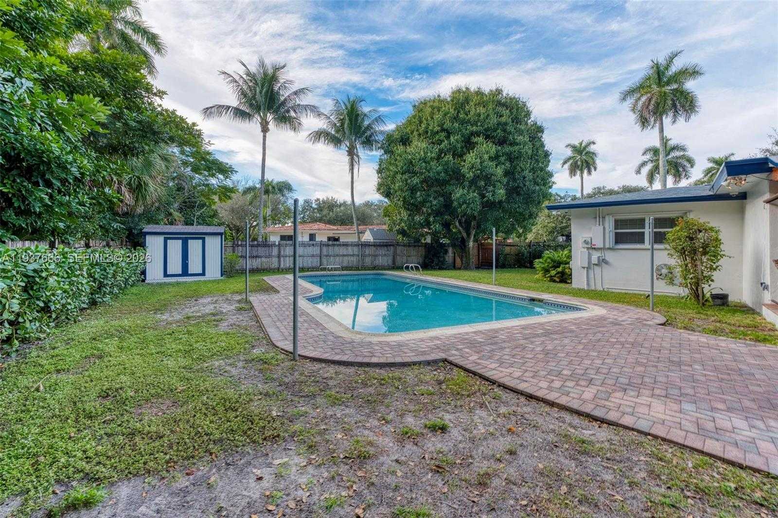 Small Image of 812 HOLLY LN, Plantation Number 61