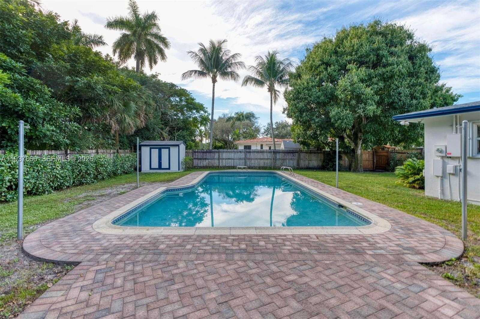 Small Image of 812 HOLLY LN, Plantation Number 62