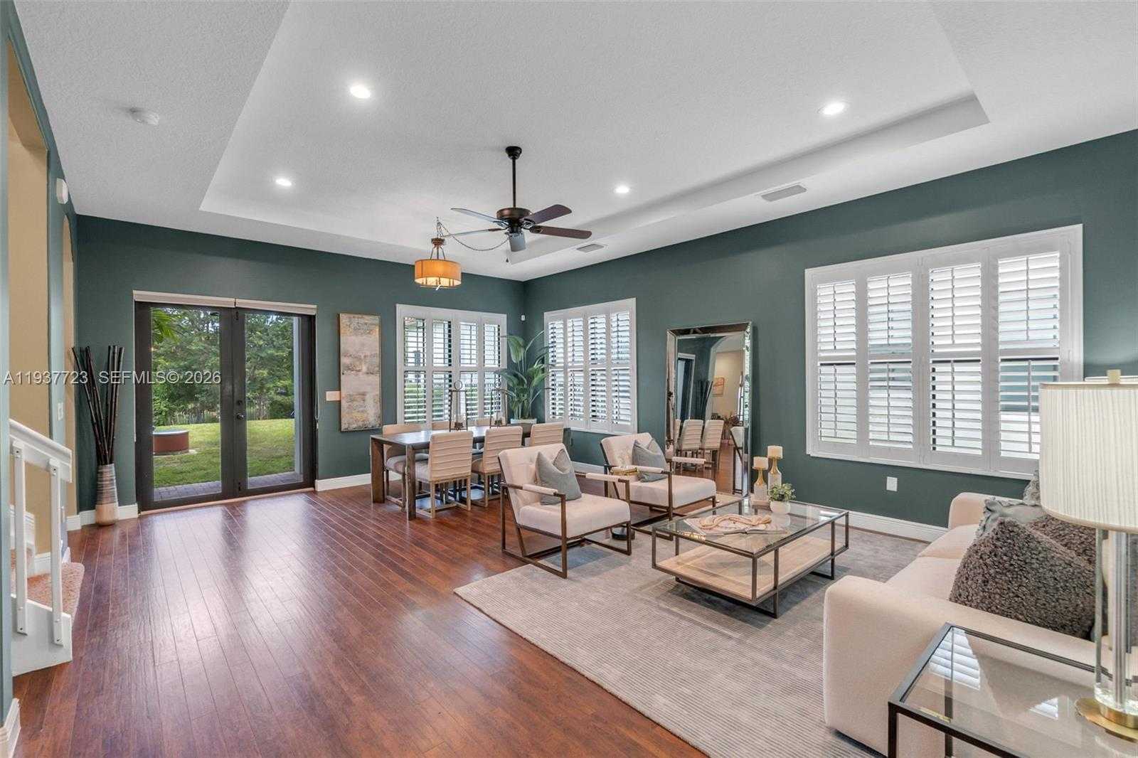 Imagen de Pequeño Objeto