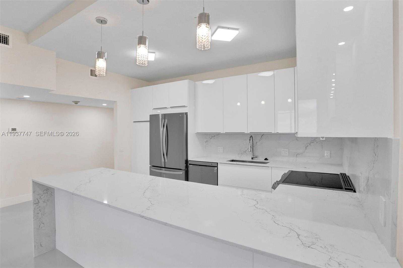 Small Image of 19380 COLLINS AVE #PH-18, Sunny Isles Beach Number 13