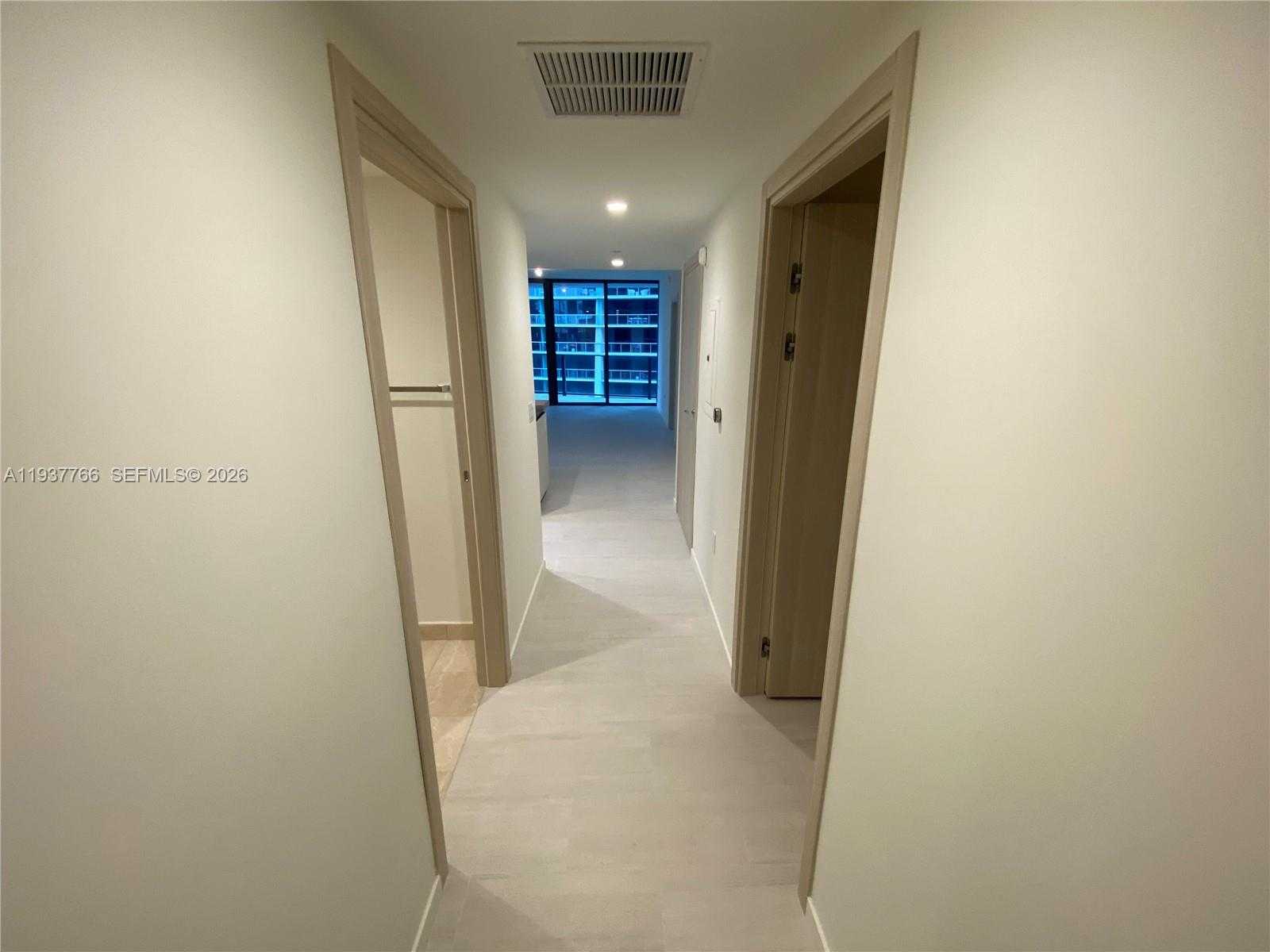 Small Image of 1000 BRICKELL PLAZA #2907, Miami Number 1
