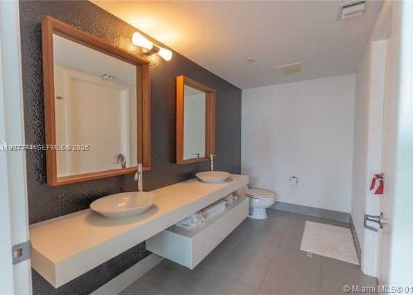 Small Image of 92 SOUTH WEST 3RD ST #1802, Miami Number 15