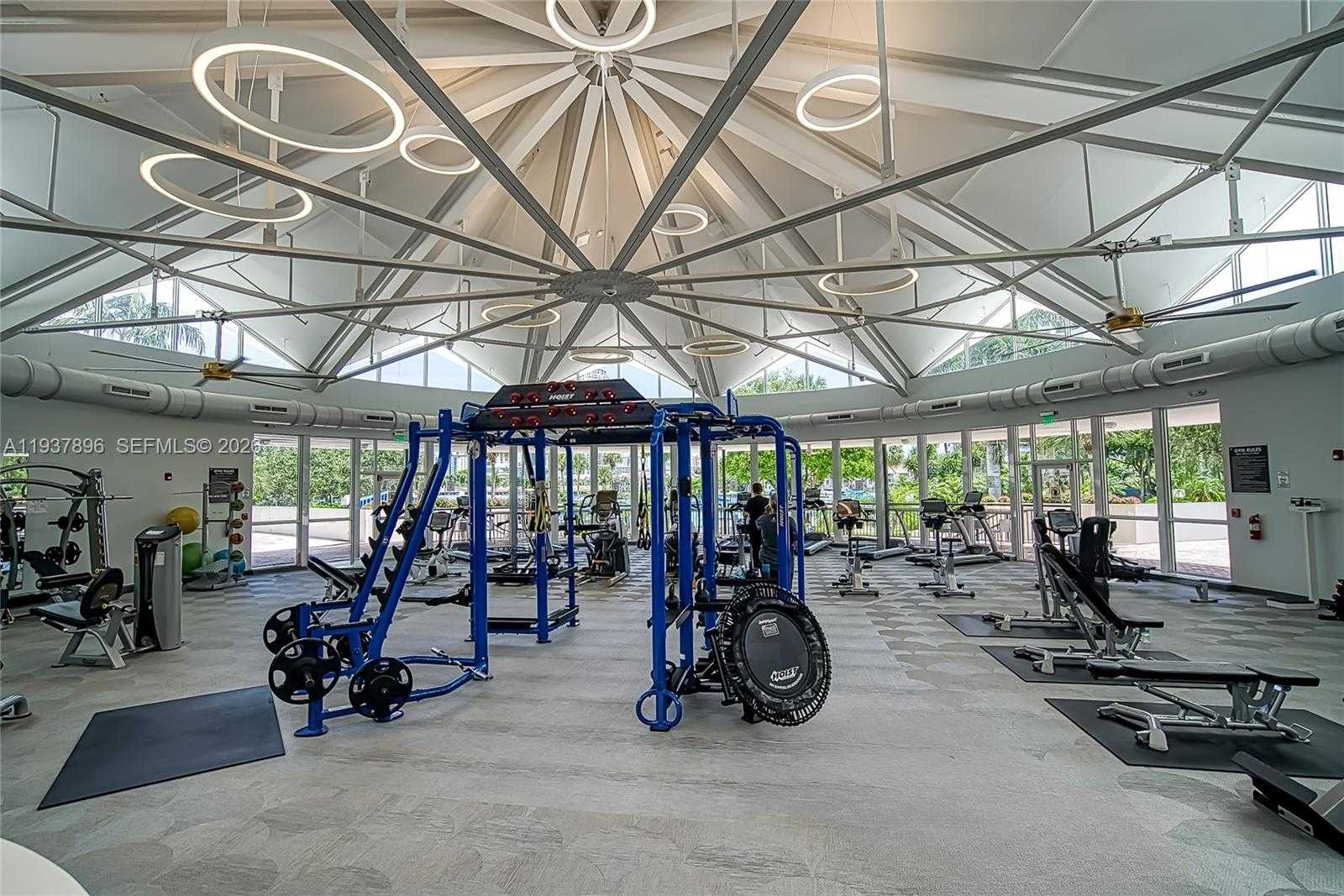 Small Image of 2500 PARKVIEW DR #911, Hallandale Beach Number 39