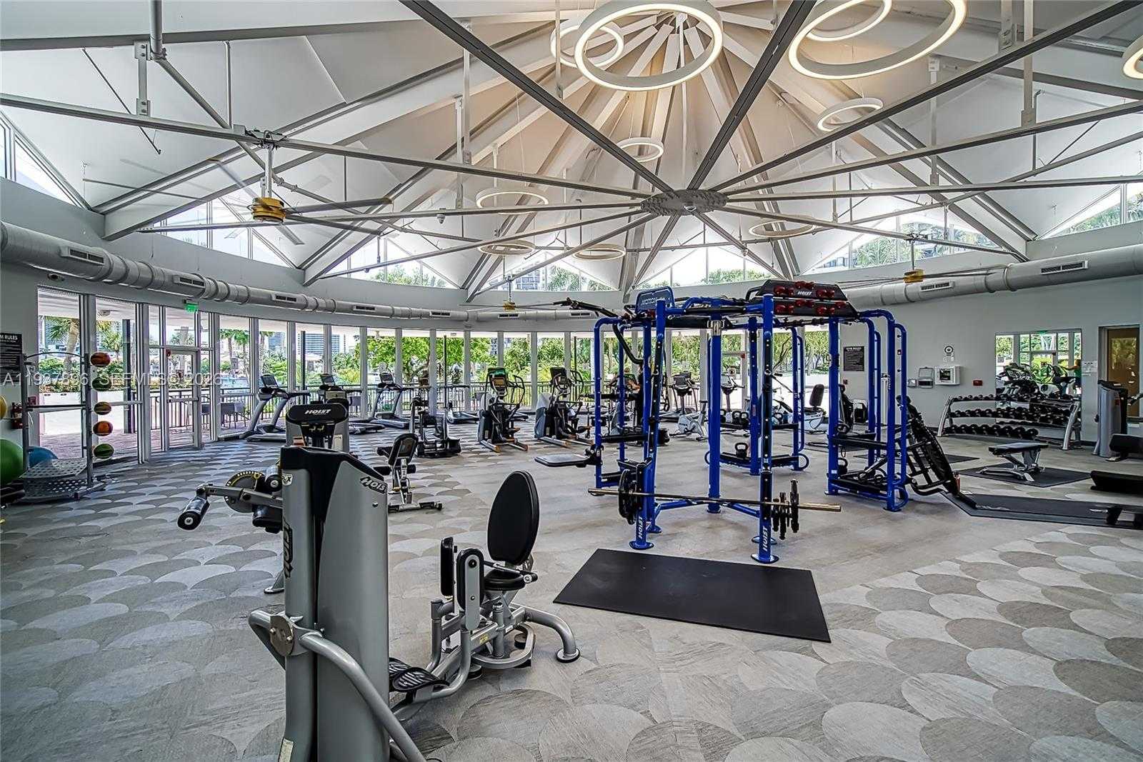 Small Image of 2500 PARKVIEW DR #911, Hallandale Beach Number 41