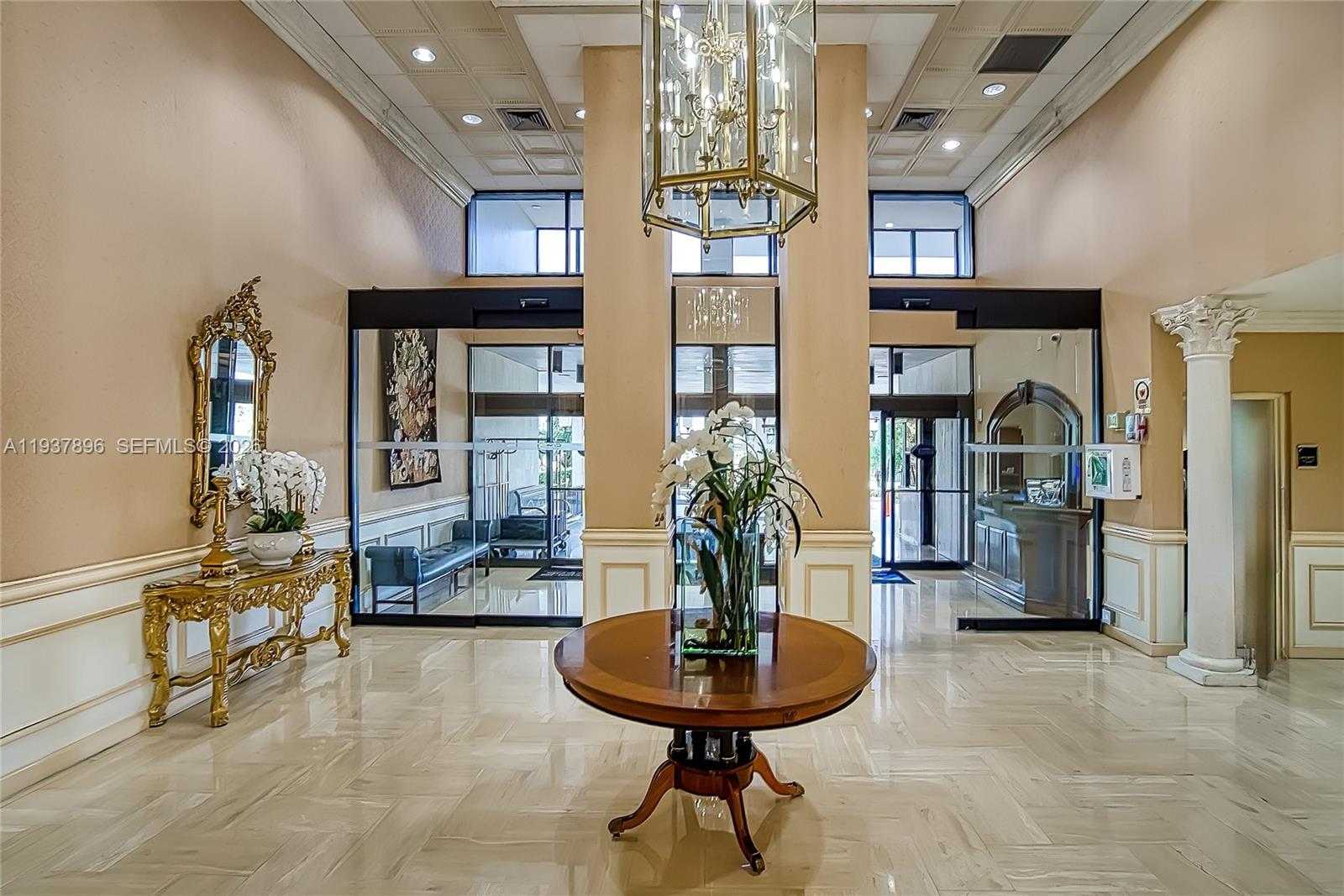 Small Image of 2500 PARKVIEW DR #911, Hallandale Beach Number 45