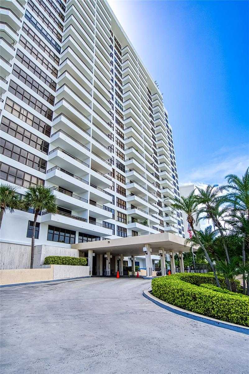Small Image of 2500 PARKVIEW DR #911, Hallandale Beach Number 47