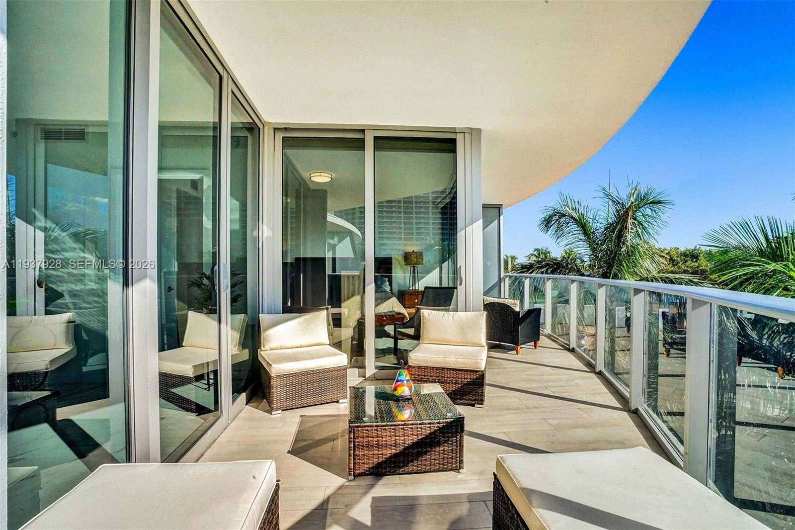 Small Image of Miami Number 40