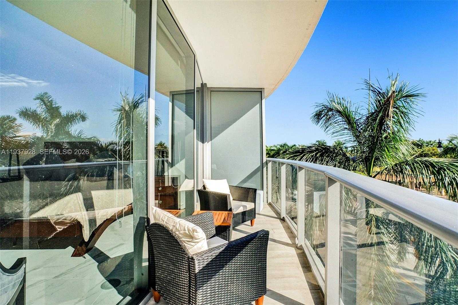 Small Image of Miami Number 41