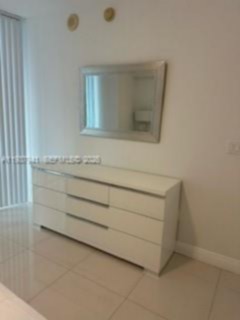 Small Image of 495 BRICKELL AVE #4406, Miami Number 6