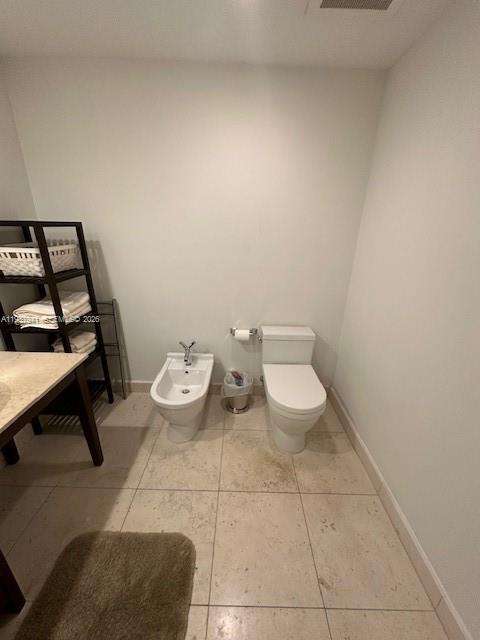 Small Image of 495 BRICKELL AVE #4406, Miami Number 7