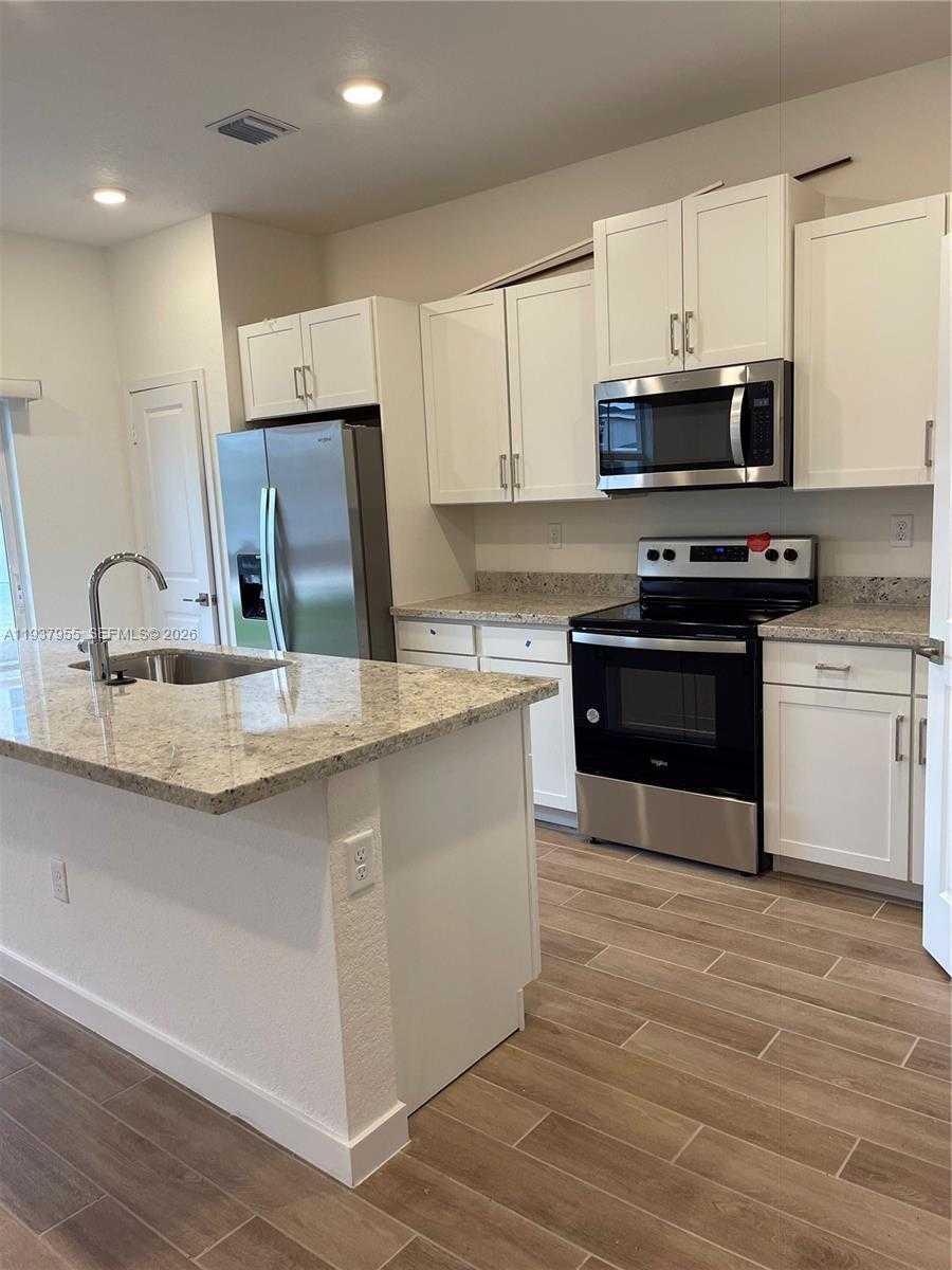 Small Image of 1672 SOUTH EAST 8TH AVE, Homestead Number 3