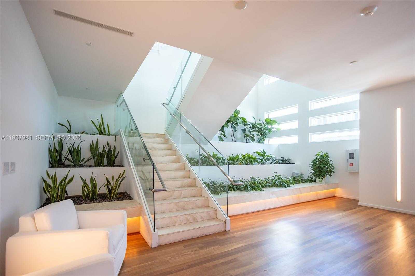 Small Image of 1040 BISCAYNE BLVD #2202, Miami Number 40