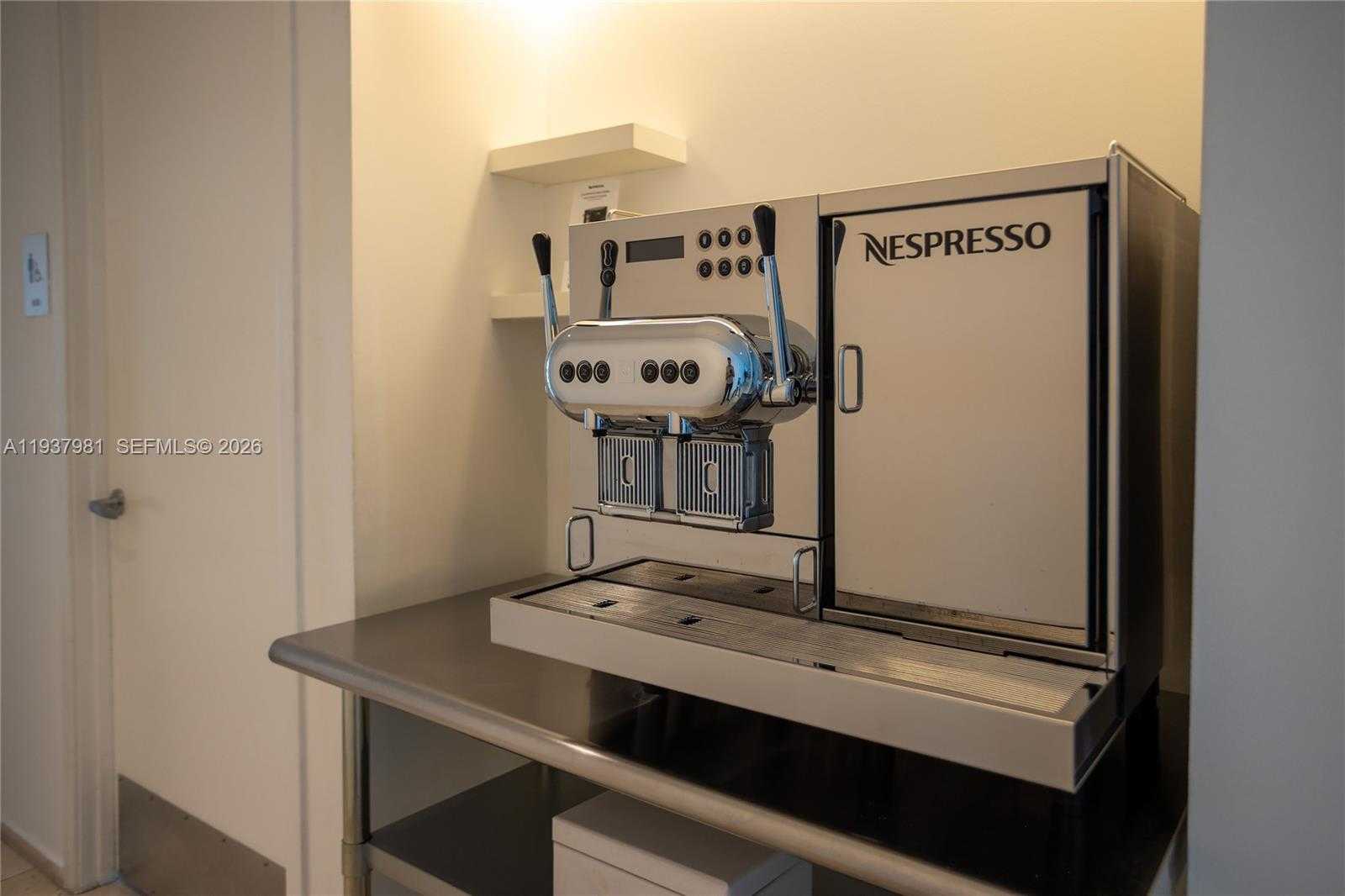 Small Image of 1040 BISCAYNE BLVD #2202, Miami Number 43