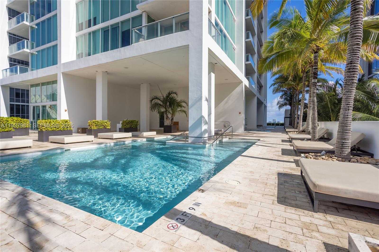 Small Image of 1040 BISCAYNE BLVD #2202, Miami Number 45