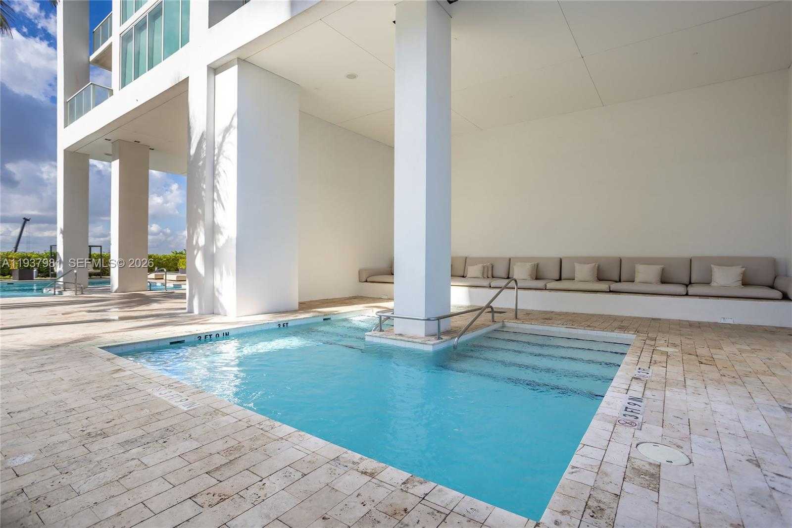 Small Image of 1040 BISCAYNE BLVD #2202, Miami Number 46