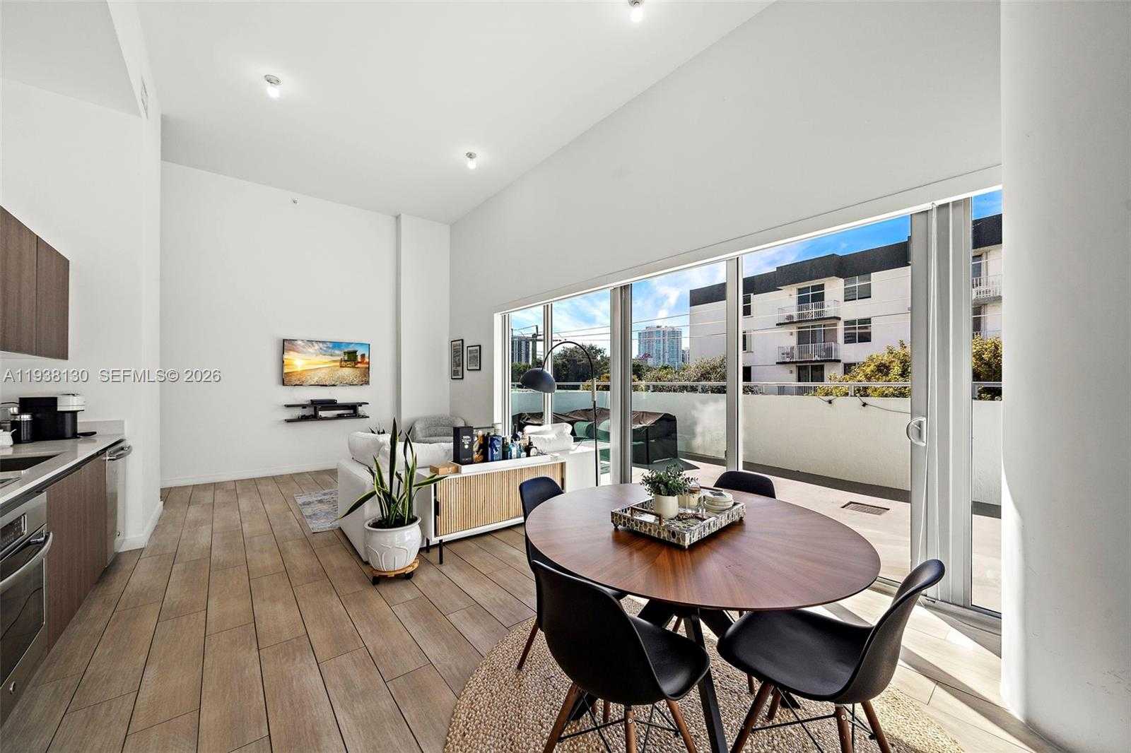 Small Image of 1600 SOUTH WEST 1ST AVE #302, Miami Number 3