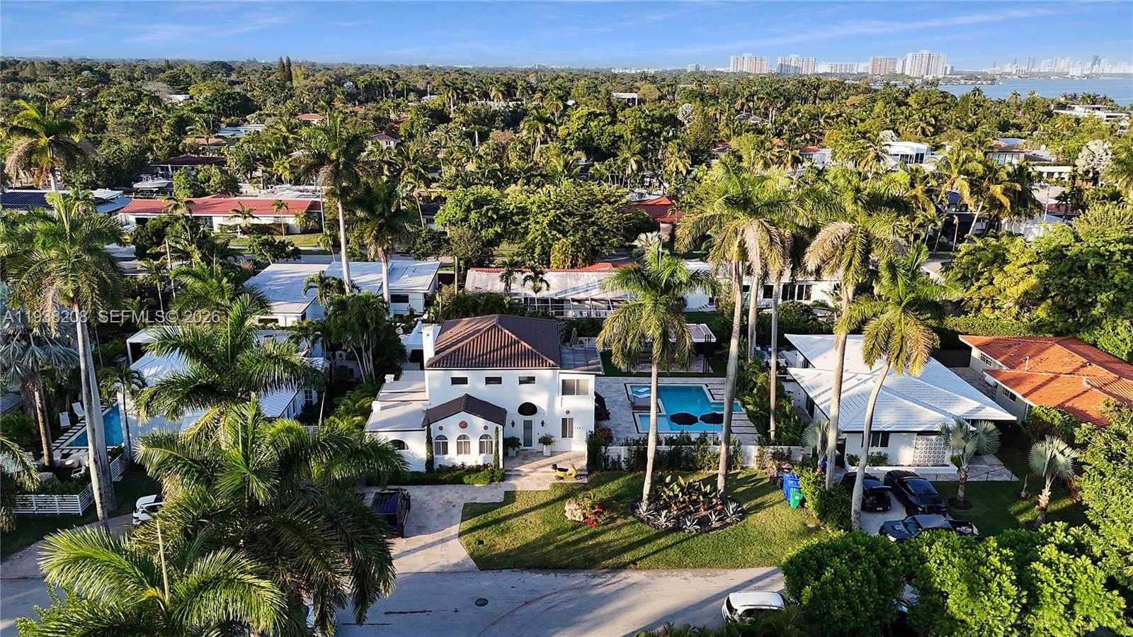 Small Image of 1201 NORTH EAST 85TH ST, Miami Number 10