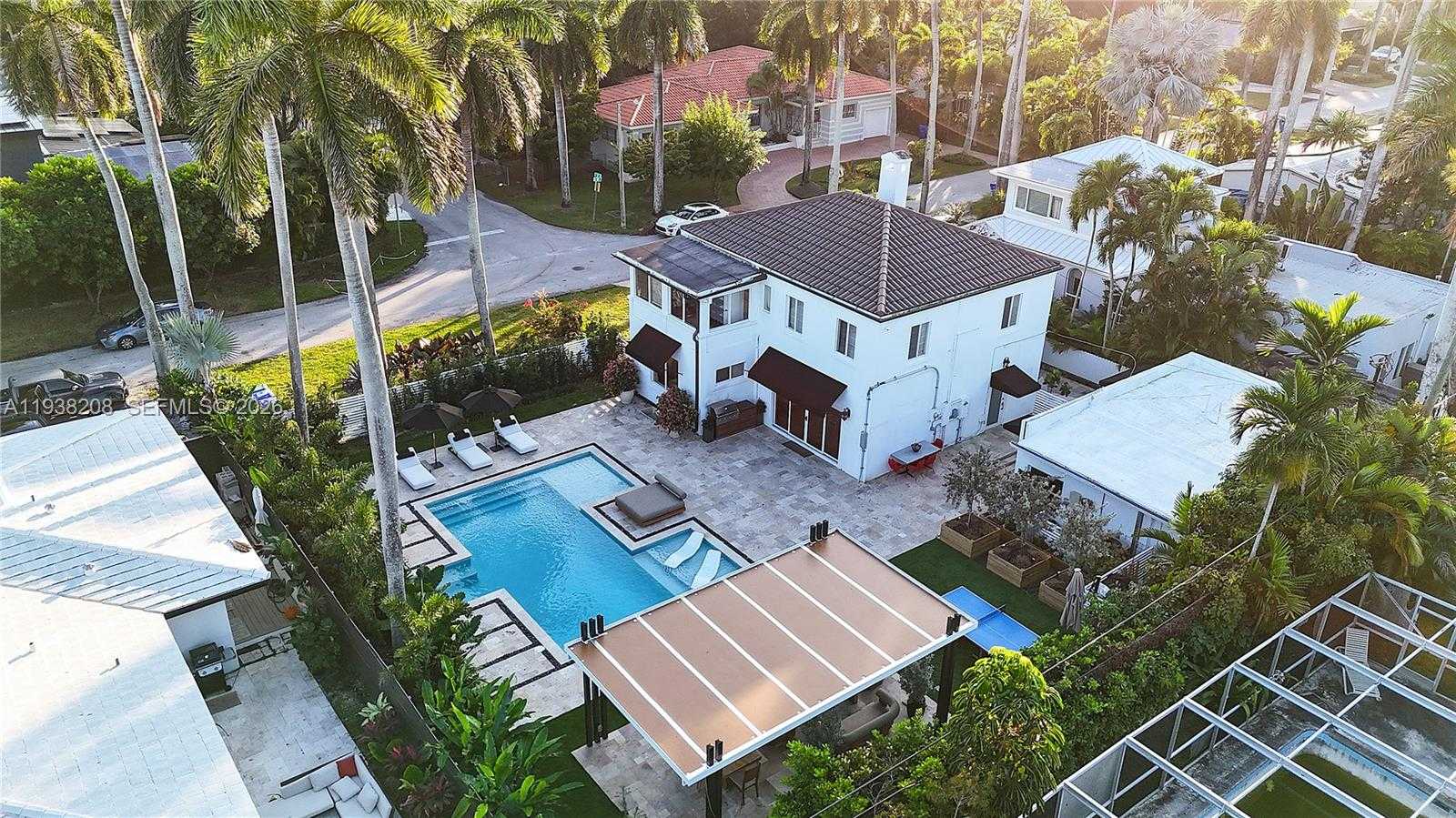 Small Image of 1201 NORTH EAST 85TH ST, Miami Number 6