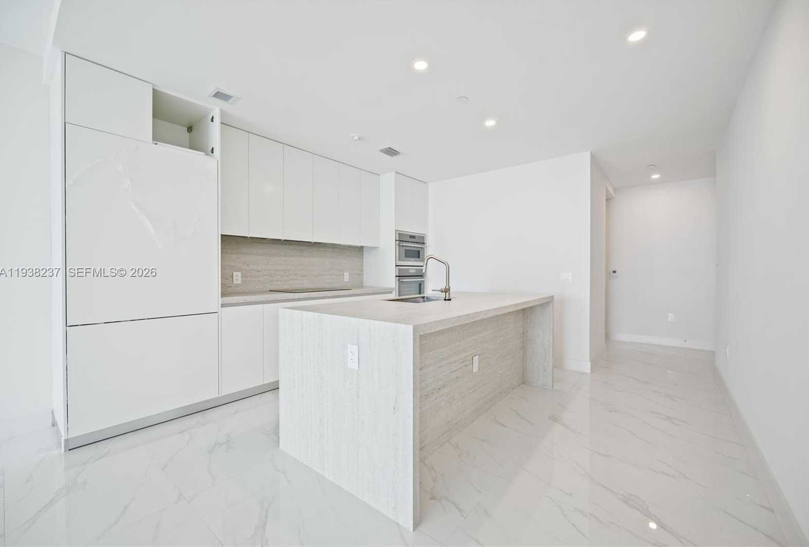 Small Image of 700 NORTH EAST 24TH ST #2105, Miami Number 11