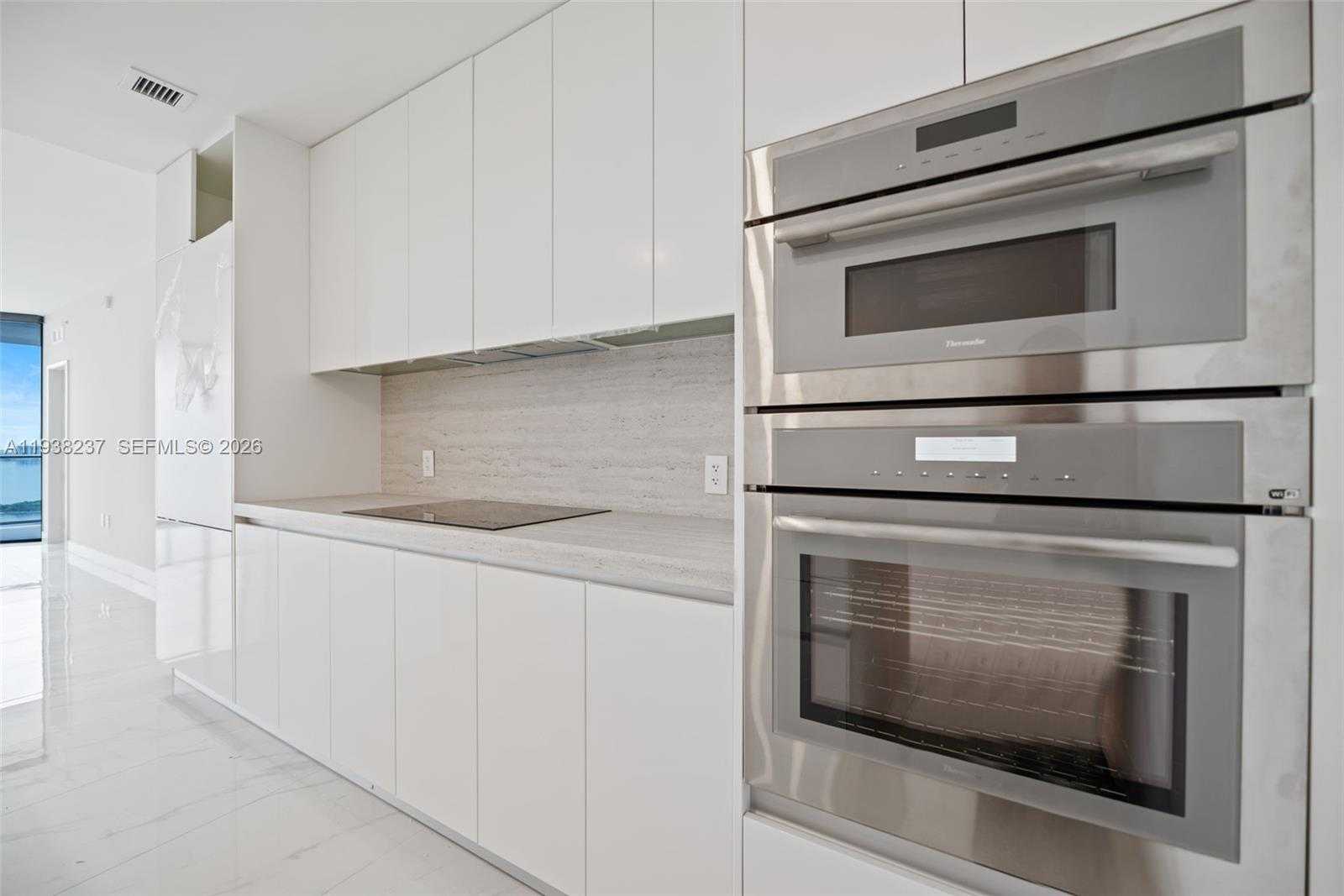 Small Image of 700 NORTH EAST 24TH ST #2105, Miami Number 13