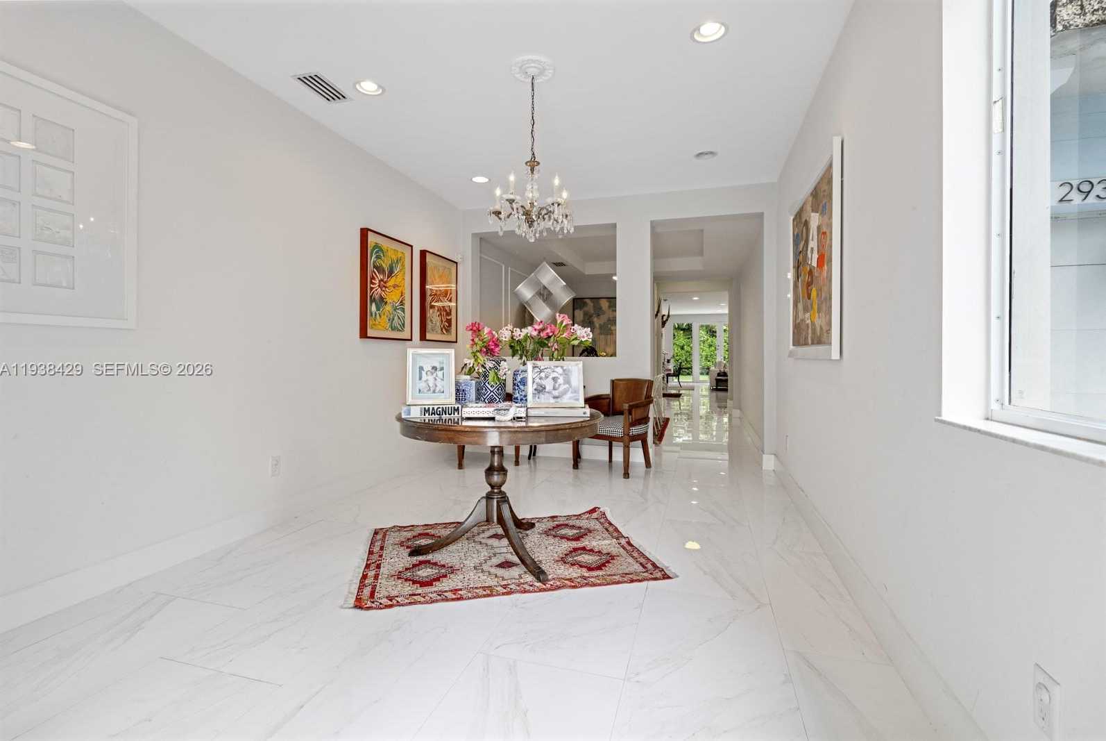 Small Image of 2930 CATALINA ST #1, Miami Number 14