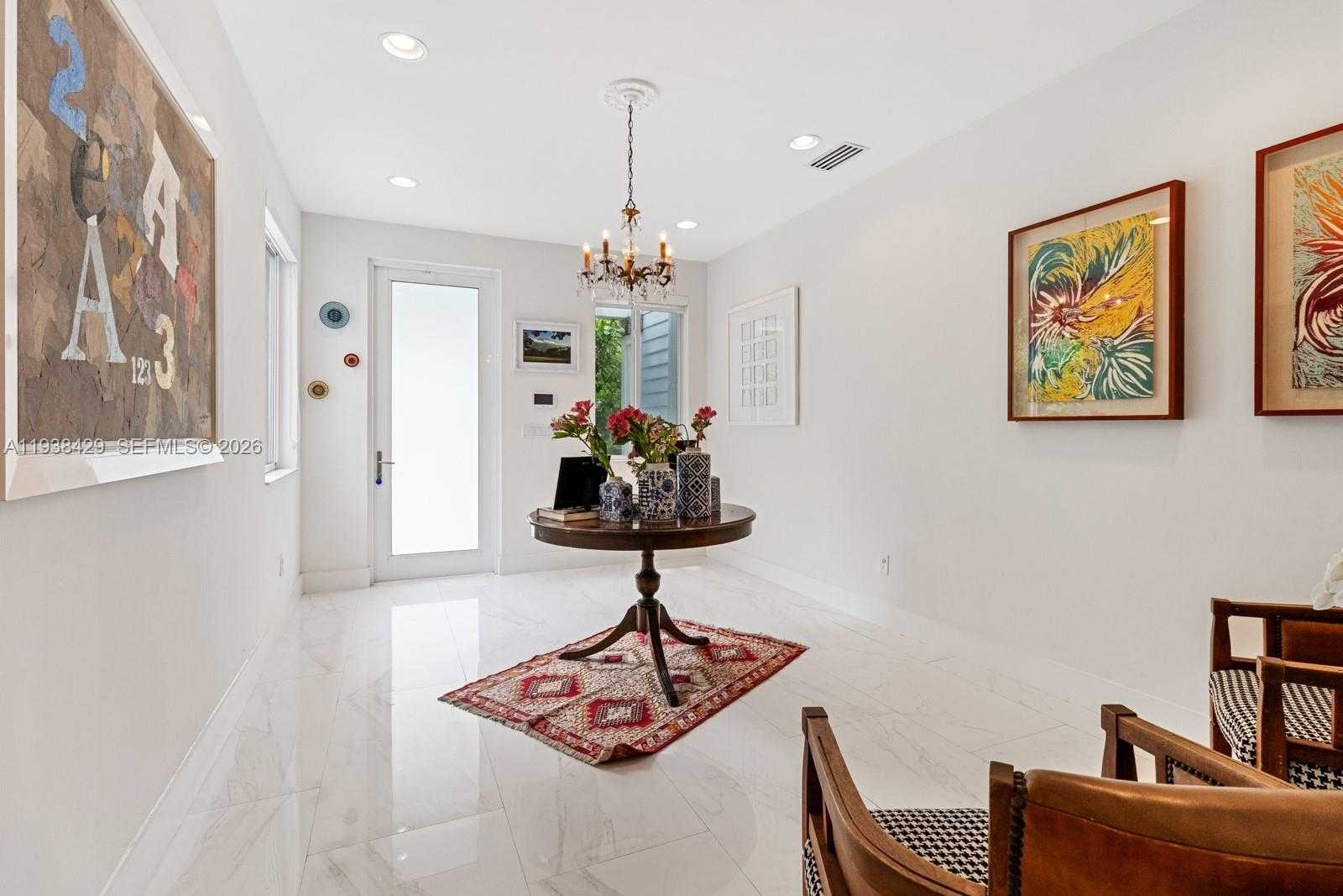 Small Image of 2930 CATALINA ST #1, Miami Number 30