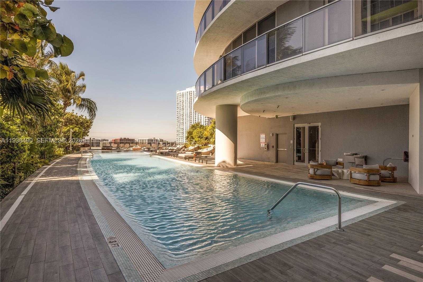 Small Image of 488 NORTH EAST 18TH ST #1511, Miami Number 31