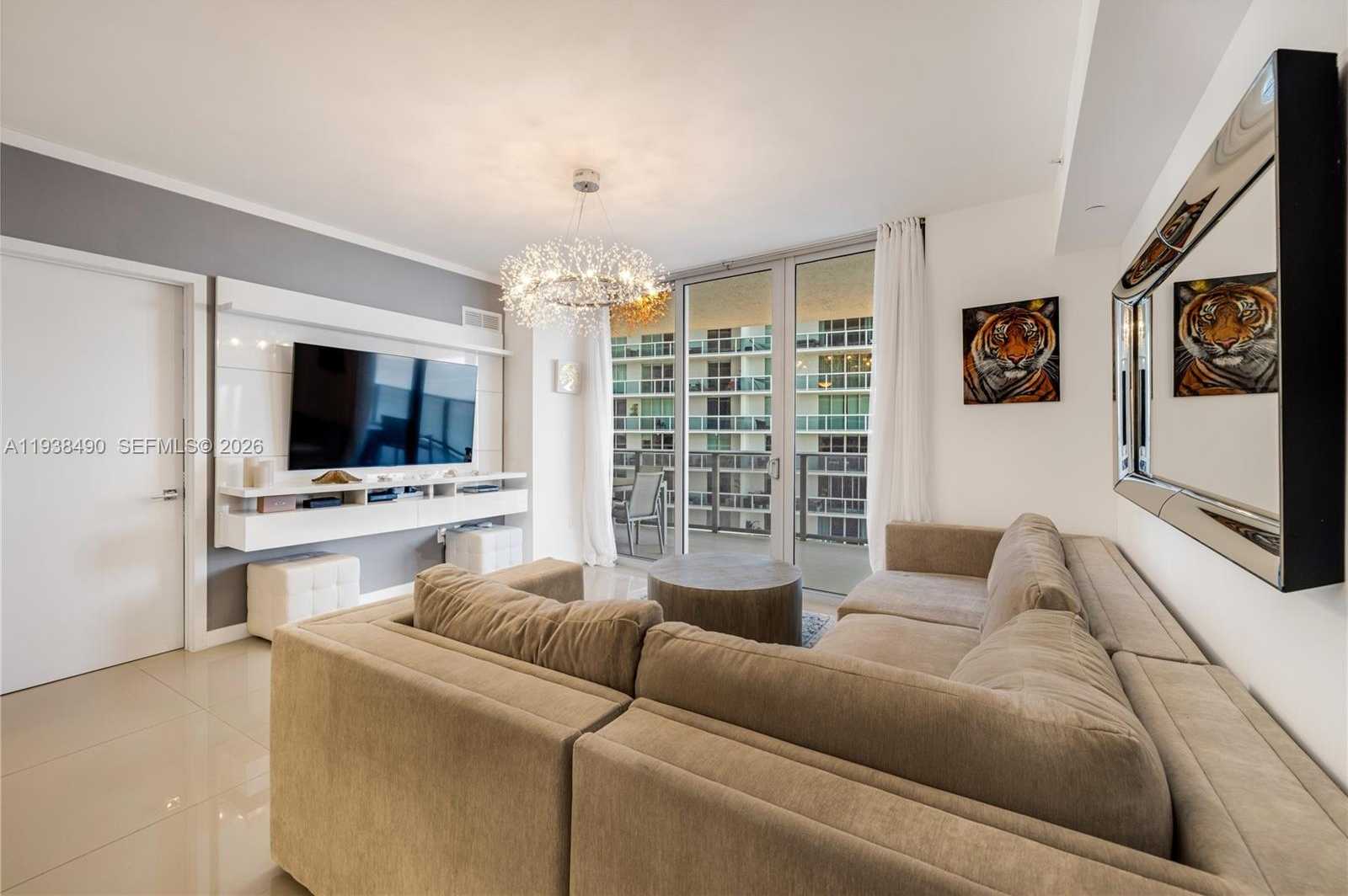 Small Image of 488 NORTH EAST 18TH ST #1511, Miami Number 7