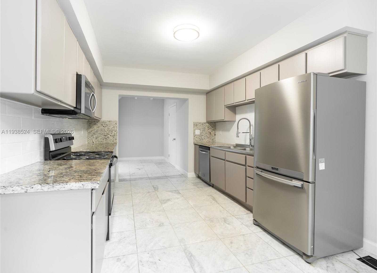 Imagen de Pequeño Objeto