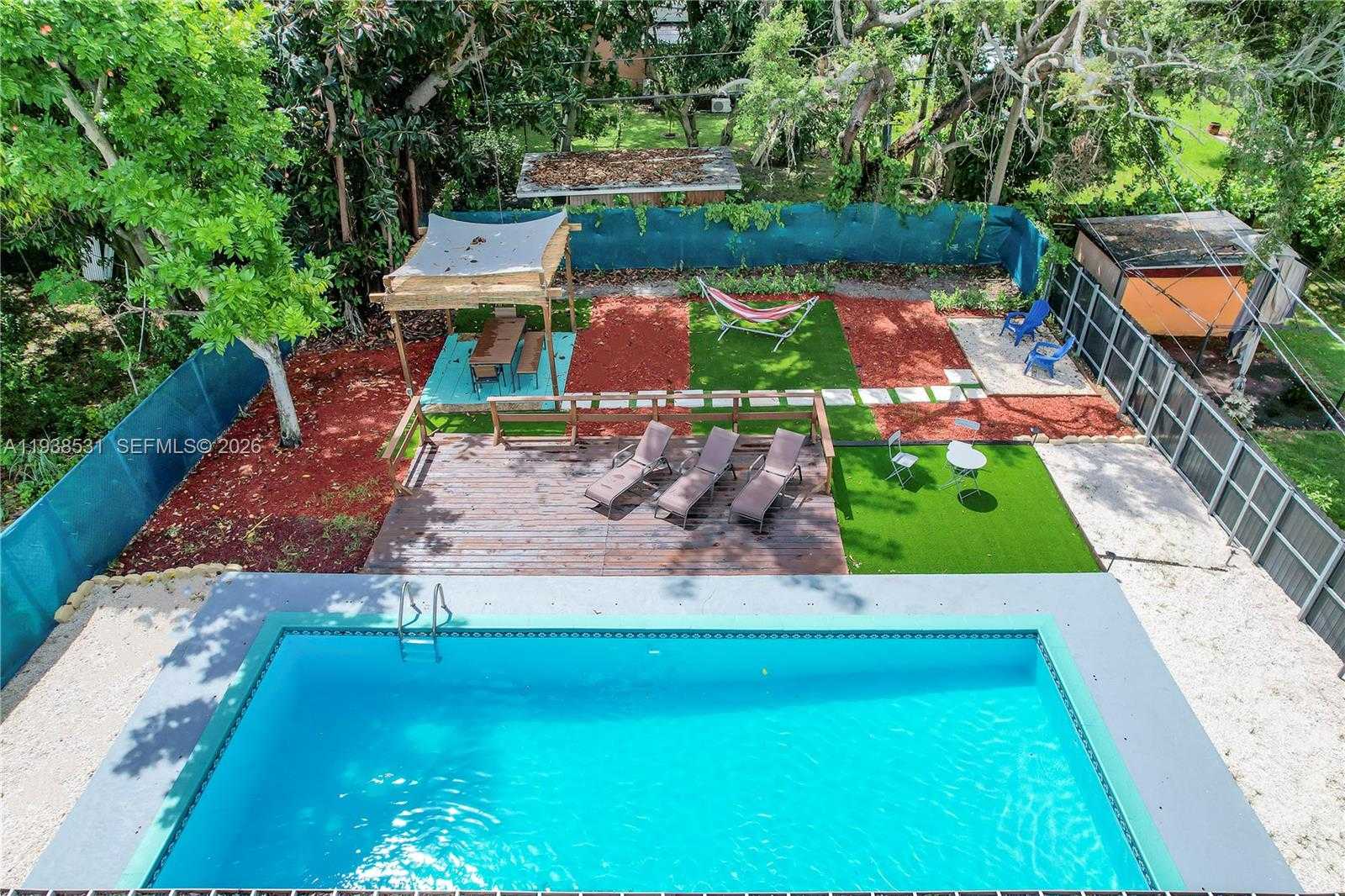 Small Image of 1370 NORTH EAST 133RD ST, North Miami Number 2