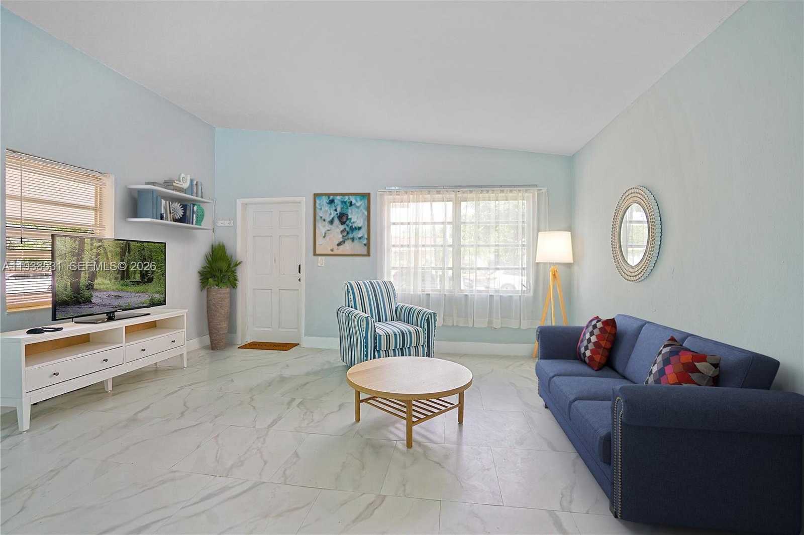 Small Image of 1370 NORTH EAST 133RD ST, North Miami Number 5