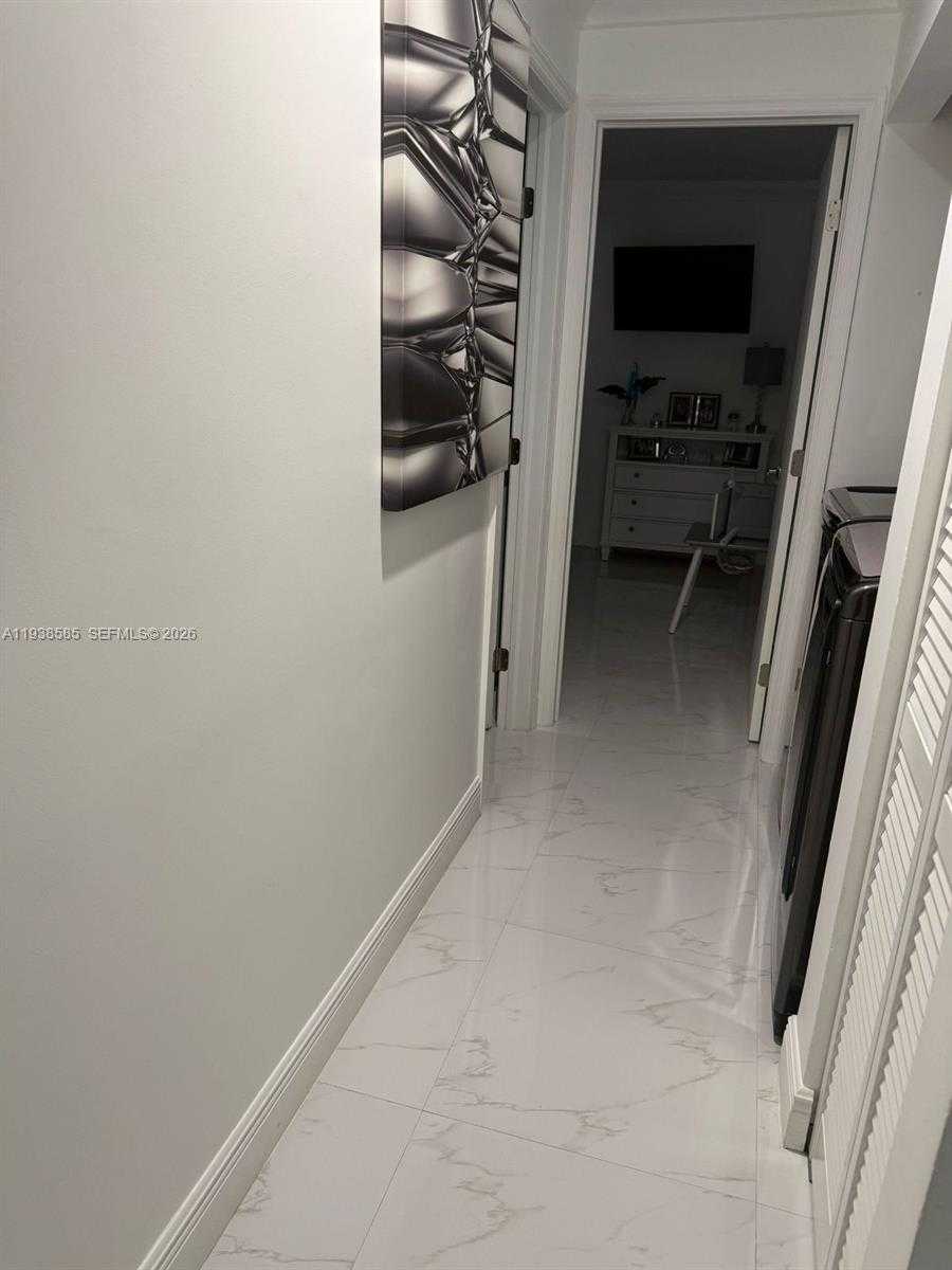 Imagen de Pequeño Objeto