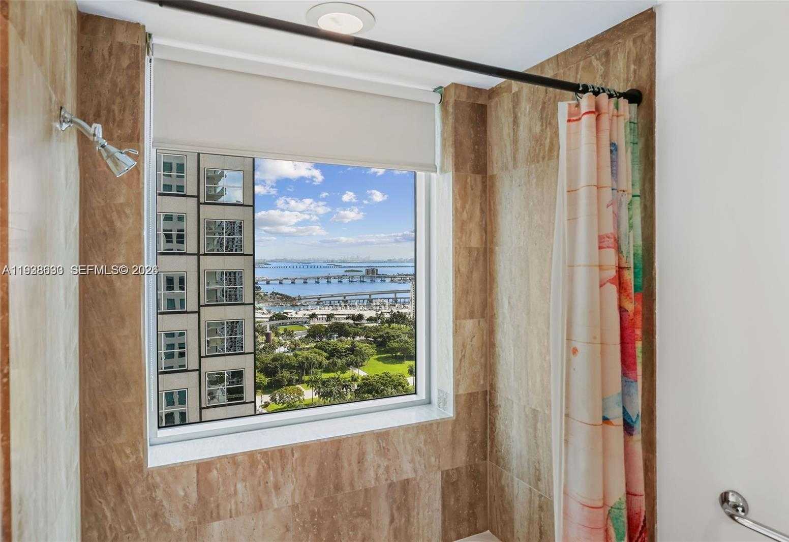 Small Image of 300 SOUTH BISCAYNE BLVD #T-2616, Miami Number 8