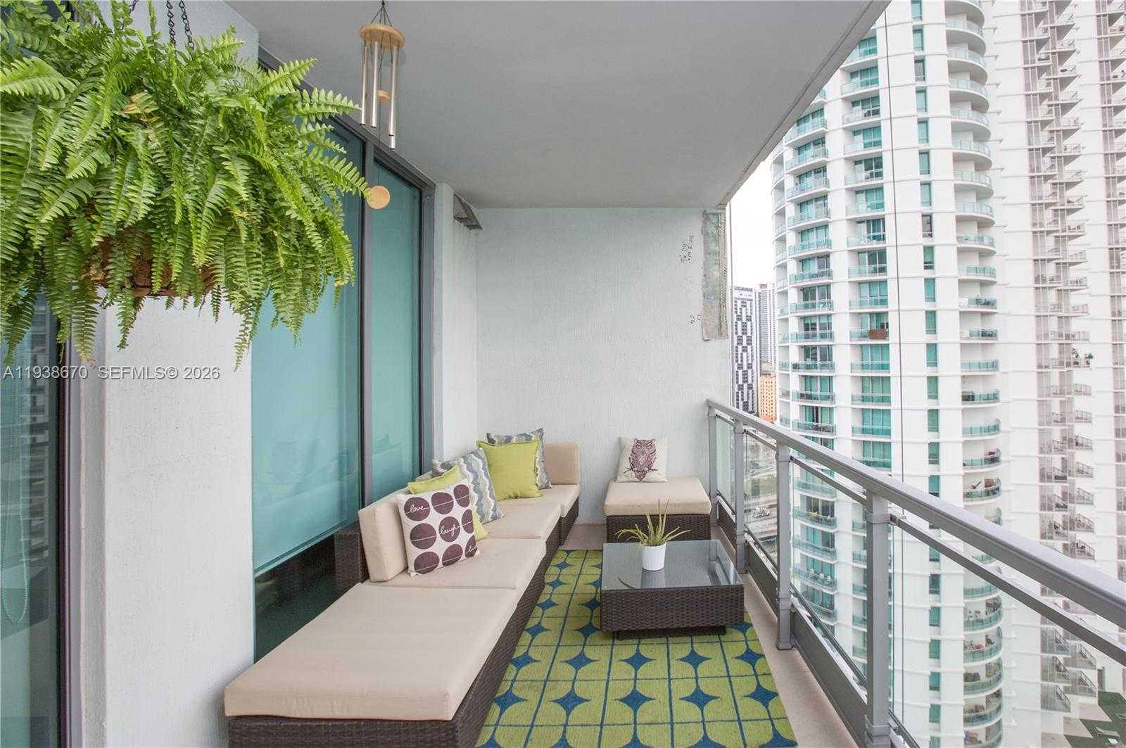 Small Image of 90 SOUTH WEST 3RD ST #2402, Miami Number 25