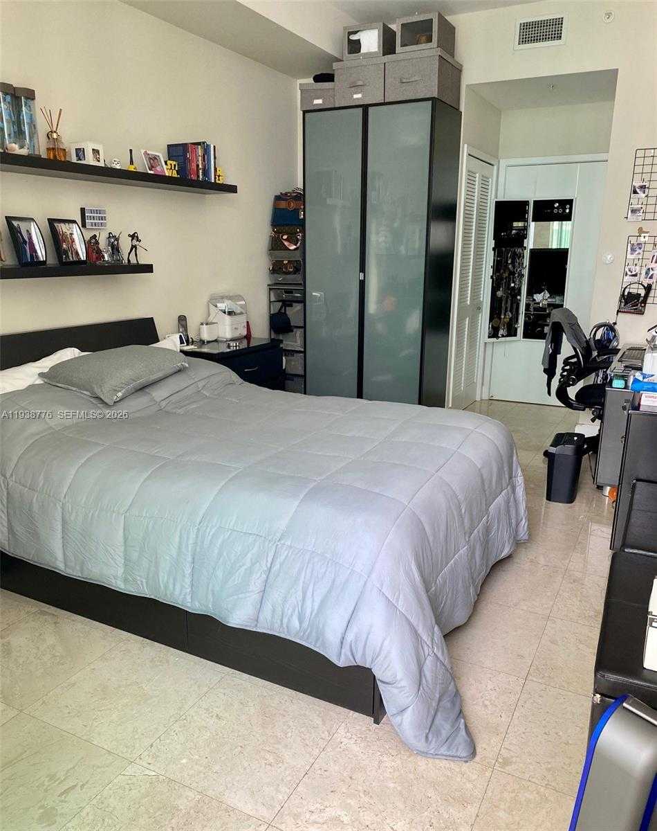 Small Image of 218 SOUTH EAST 14TH ST #2304, Miami Number 8