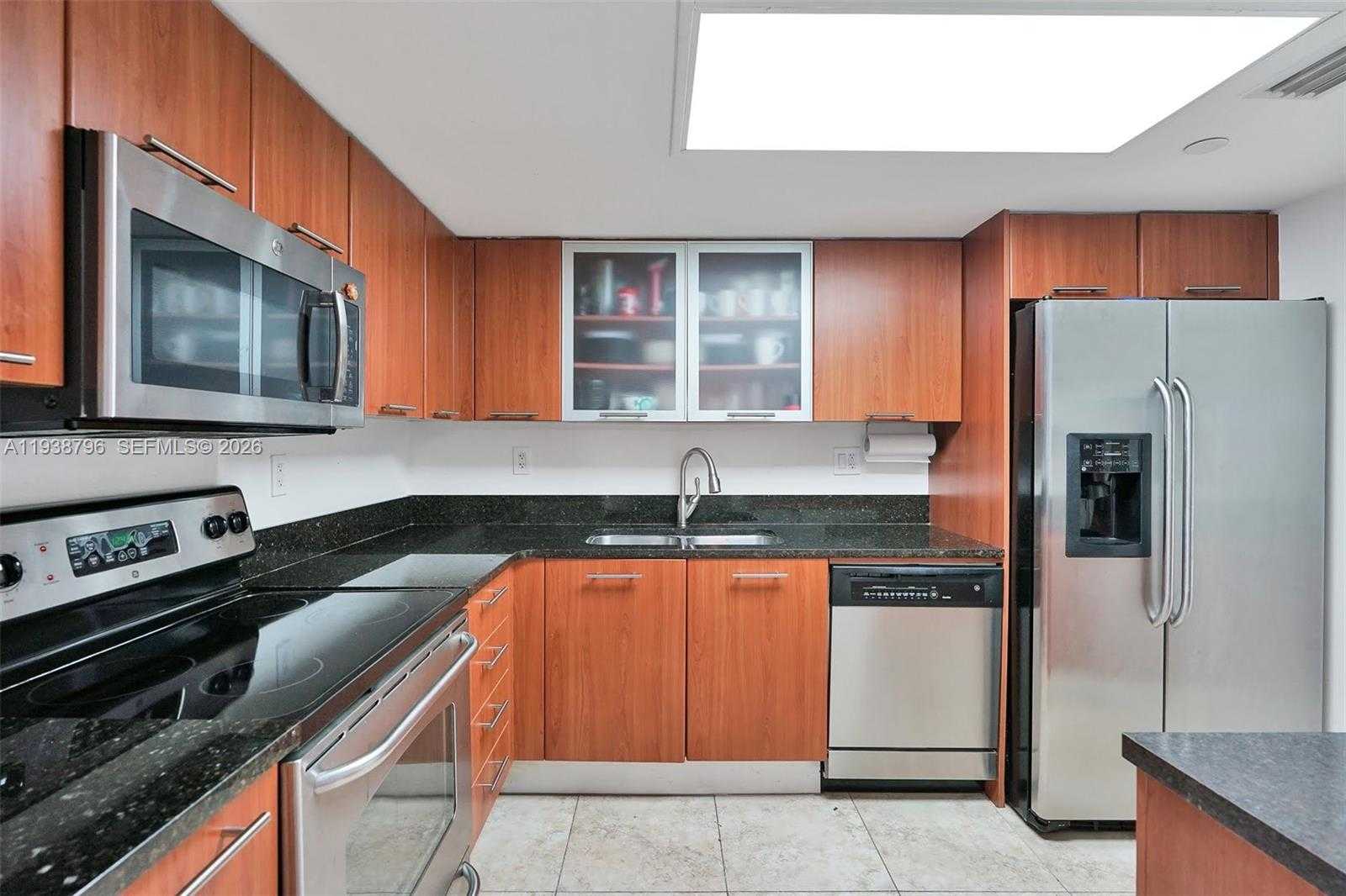 Small Image of 3300 NORTH EAST 192ND ST #1003, Aventura Number 3