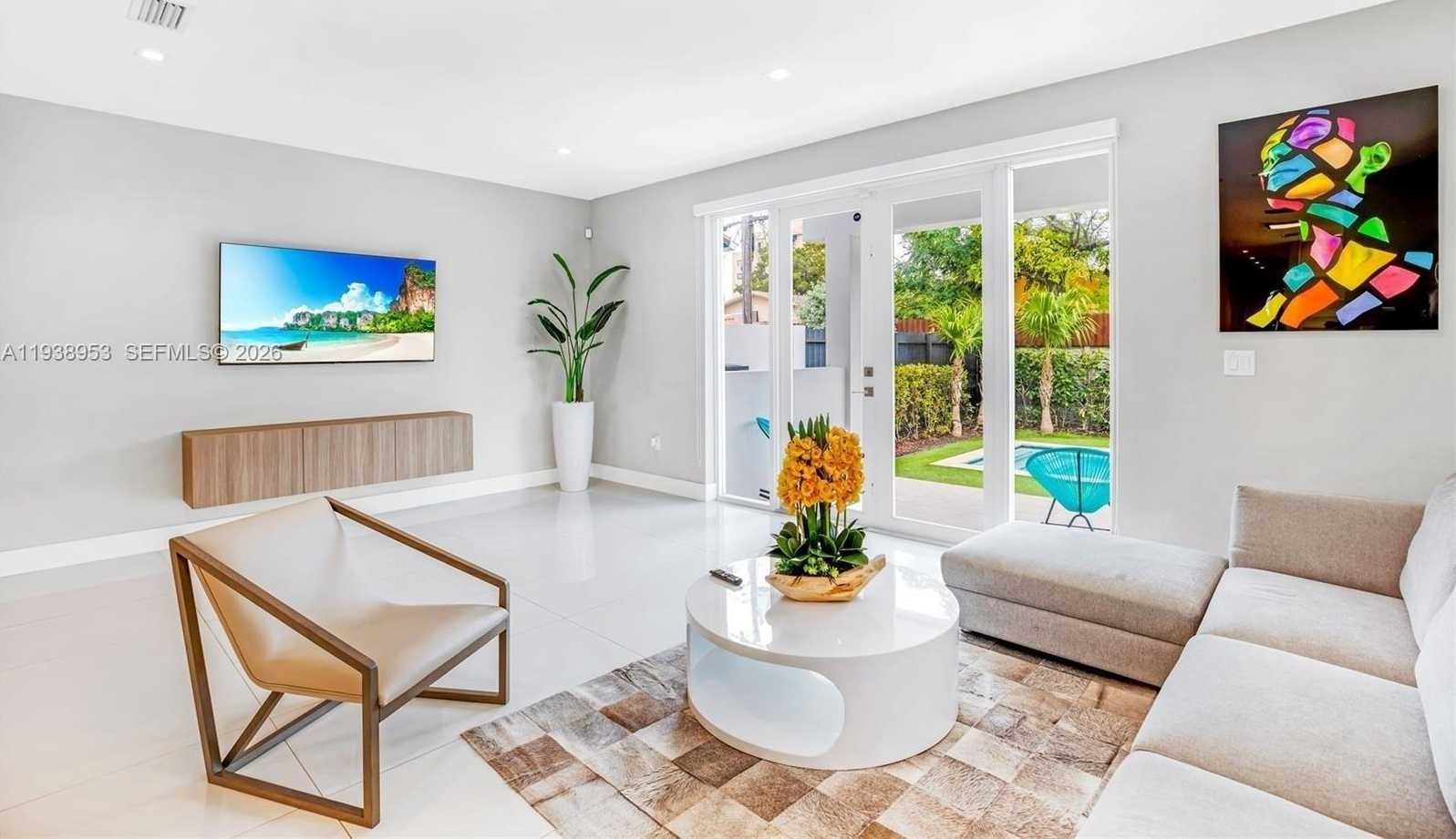 Small Image of 3655 SOUTH WEST 26TH ST, Miami Number 6