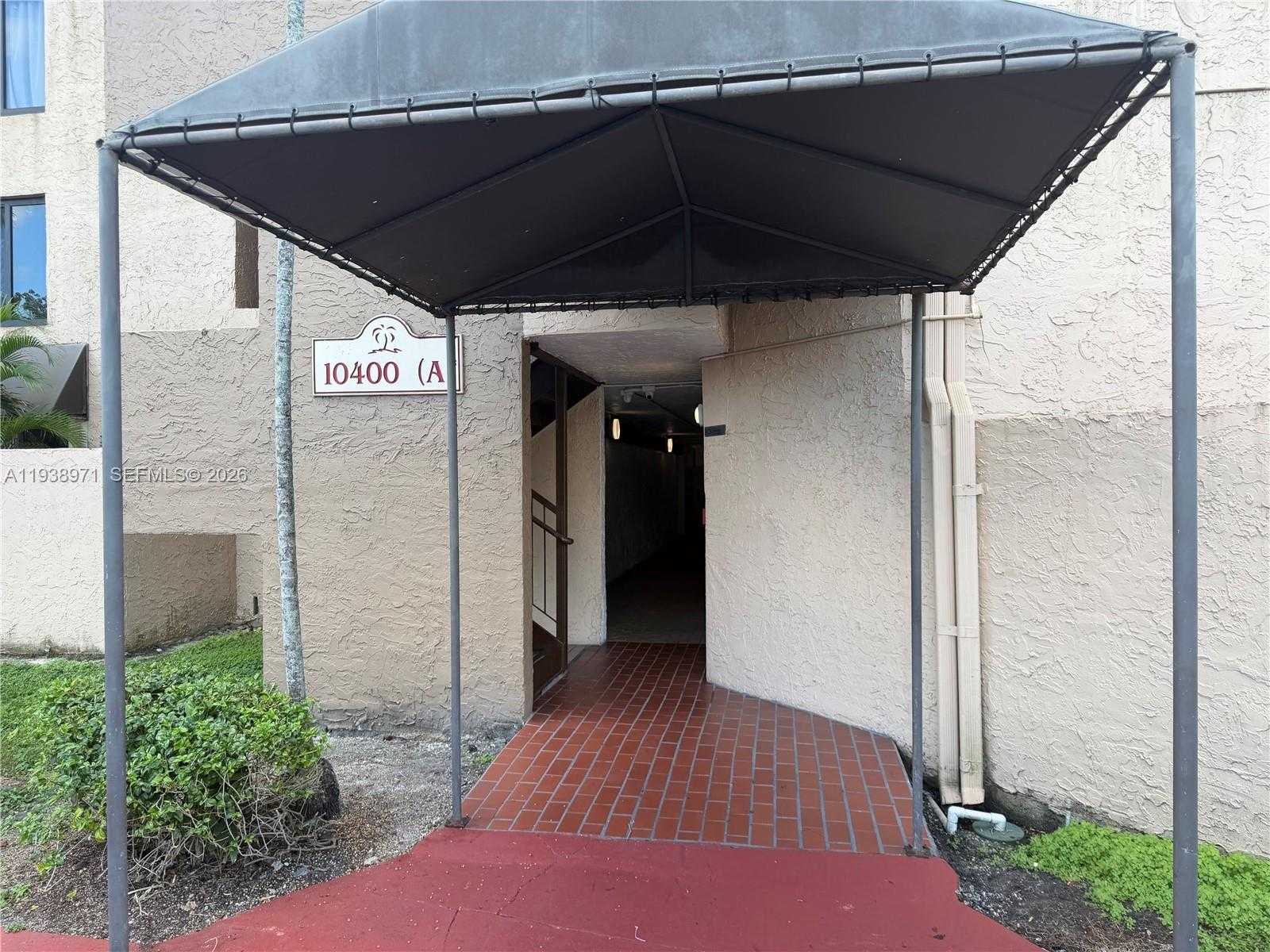 Small Image of 10400 SOUTH WEST 108TH AVE #A201, Miami Number 1