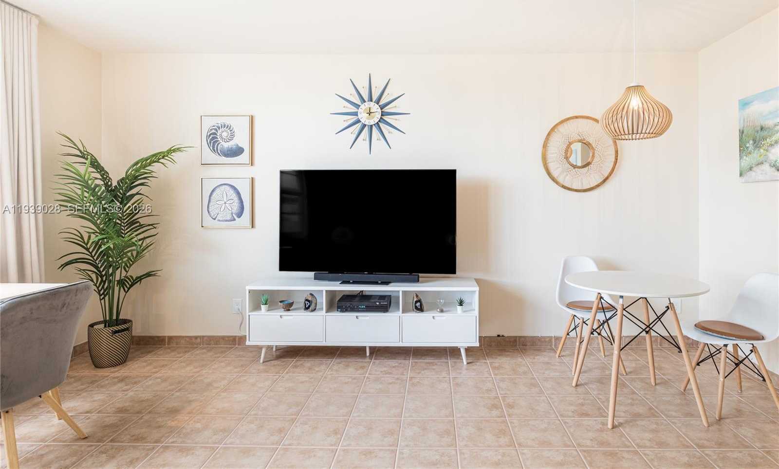 Small Image of 100 LINCOLN RD #431, Miami Beach Number 11