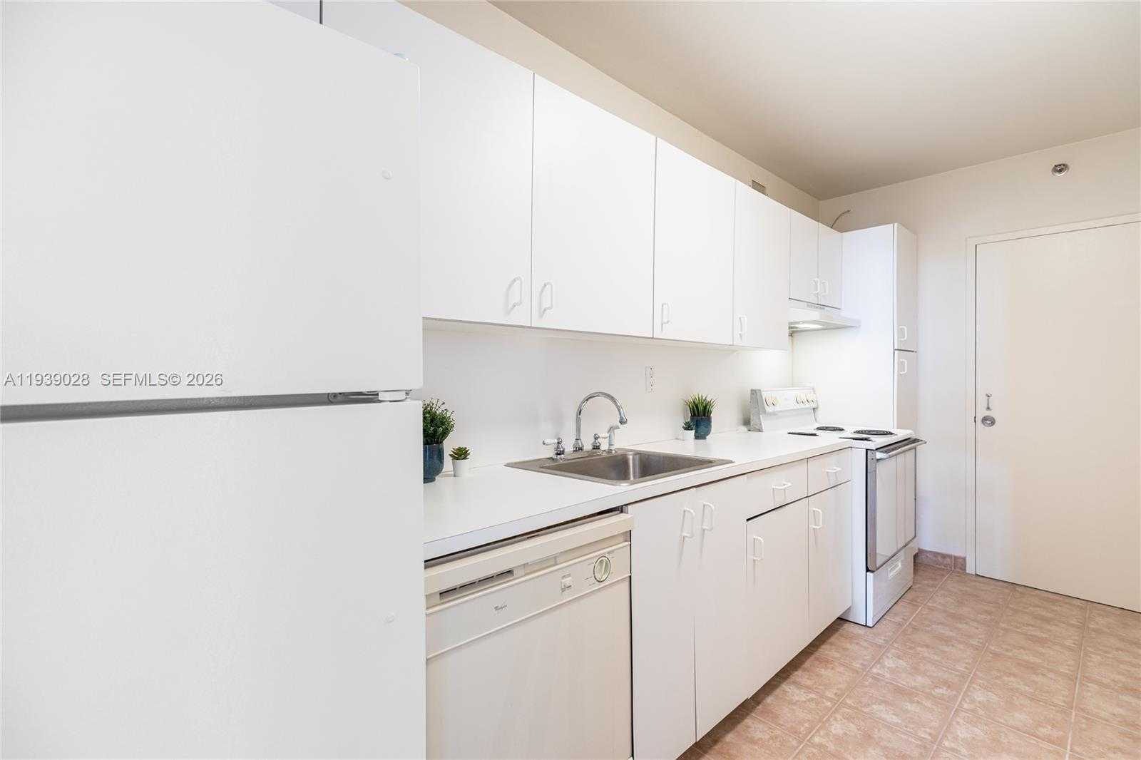 Small Image of 100 LINCOLN RD #431, Miami Beach Number 12