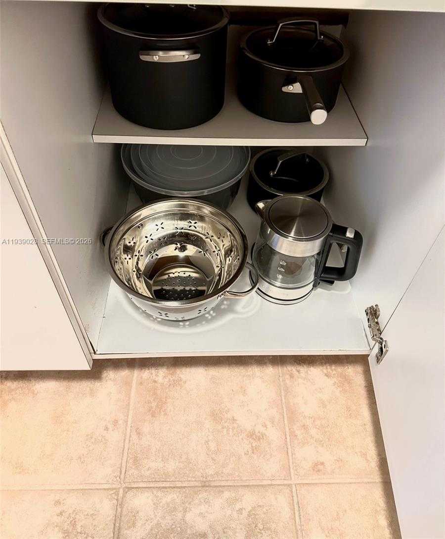 Small Image of 100 LINCOLN RD #431, Miami Beach Number 17