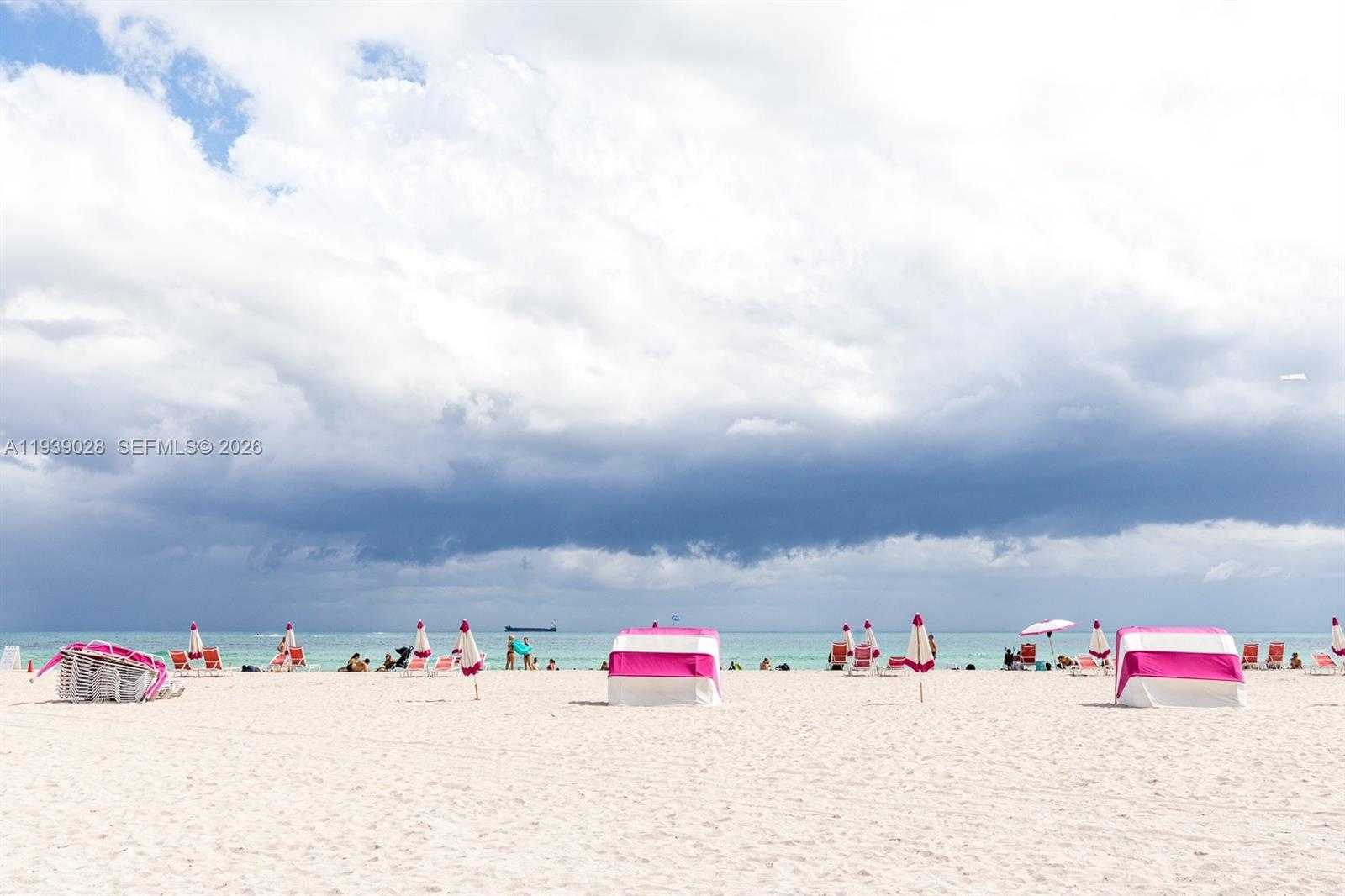 Small Image of 100 LINCOLN RD #431, Miami Beach Number 31