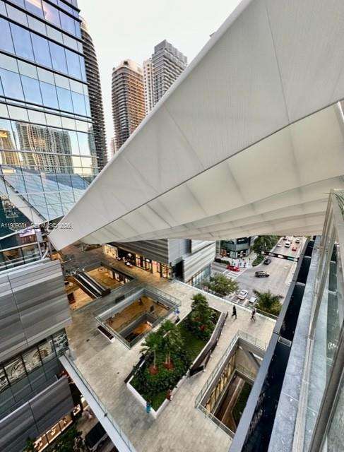 Small Image of 68 SOUTH EAST 6TH ST #2507, Miami Number 33