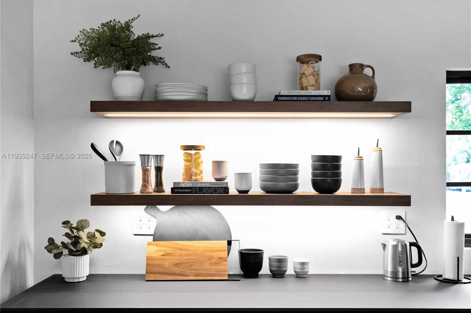 Small Image of 2500 BAYVIEW DR, Fort Lauderdale Number 12