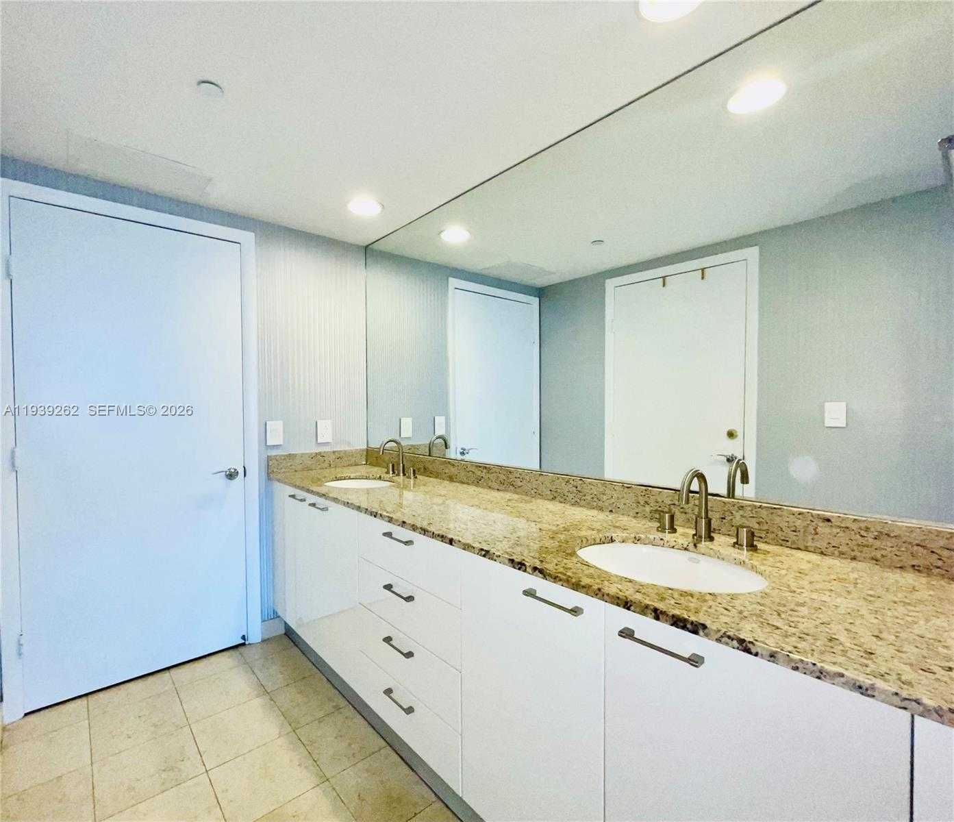 Small Image of 1850 SOUTH OCEAN DR #4109, Hallandale Beach Number 14