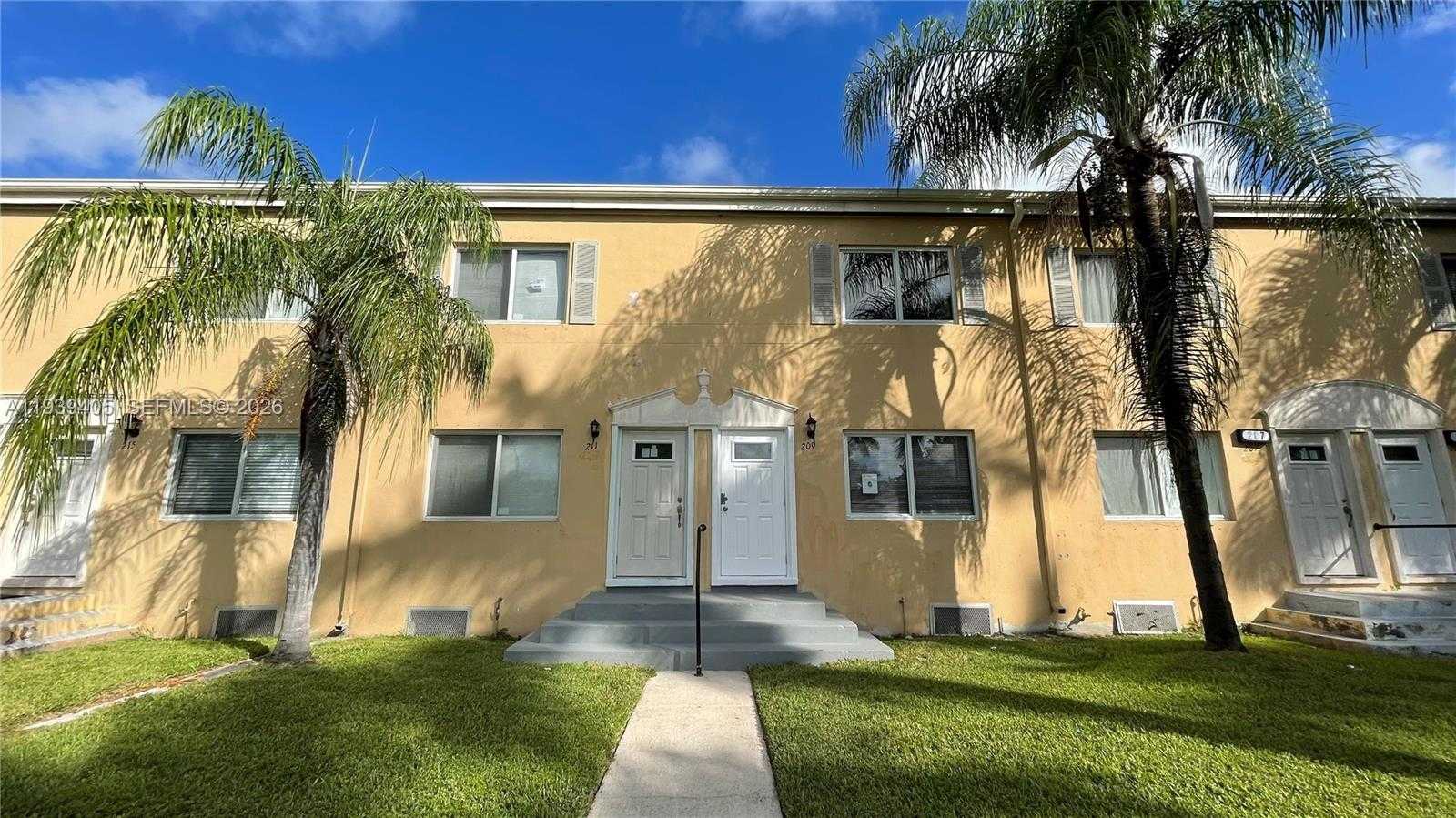 Small Image of 209 NORTH WEST 84RD ST #209, Miami Number 14