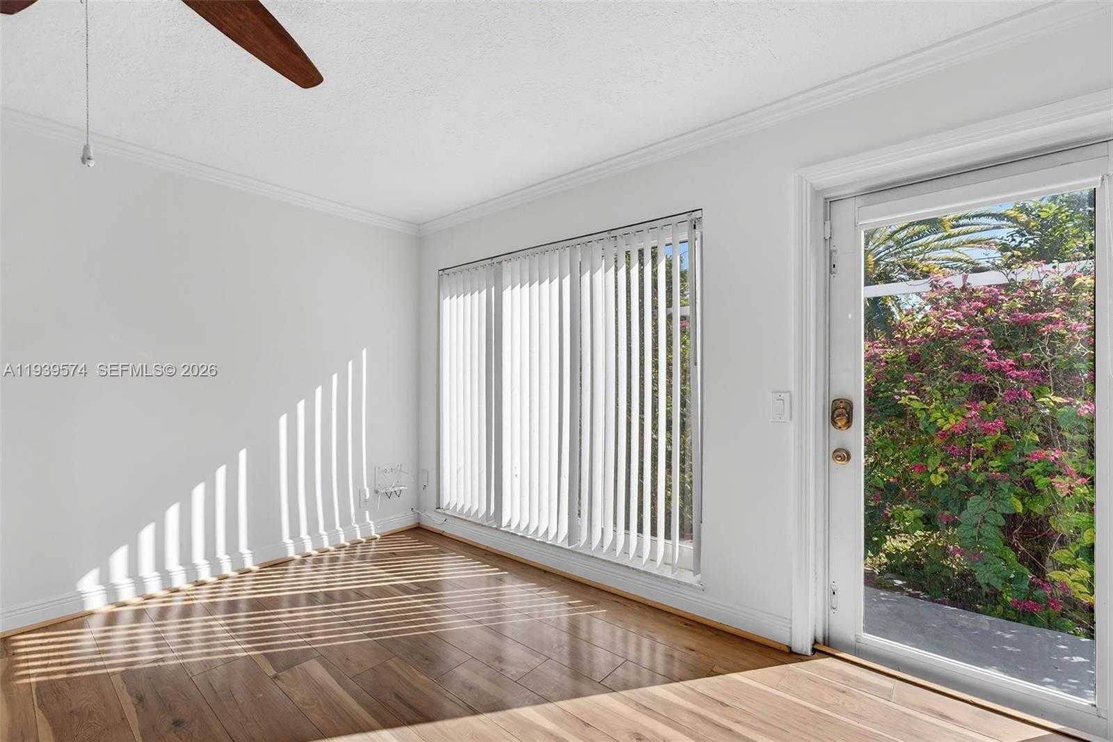 Small Image of 1538 FUNSTON ST, Hollywood Number 12