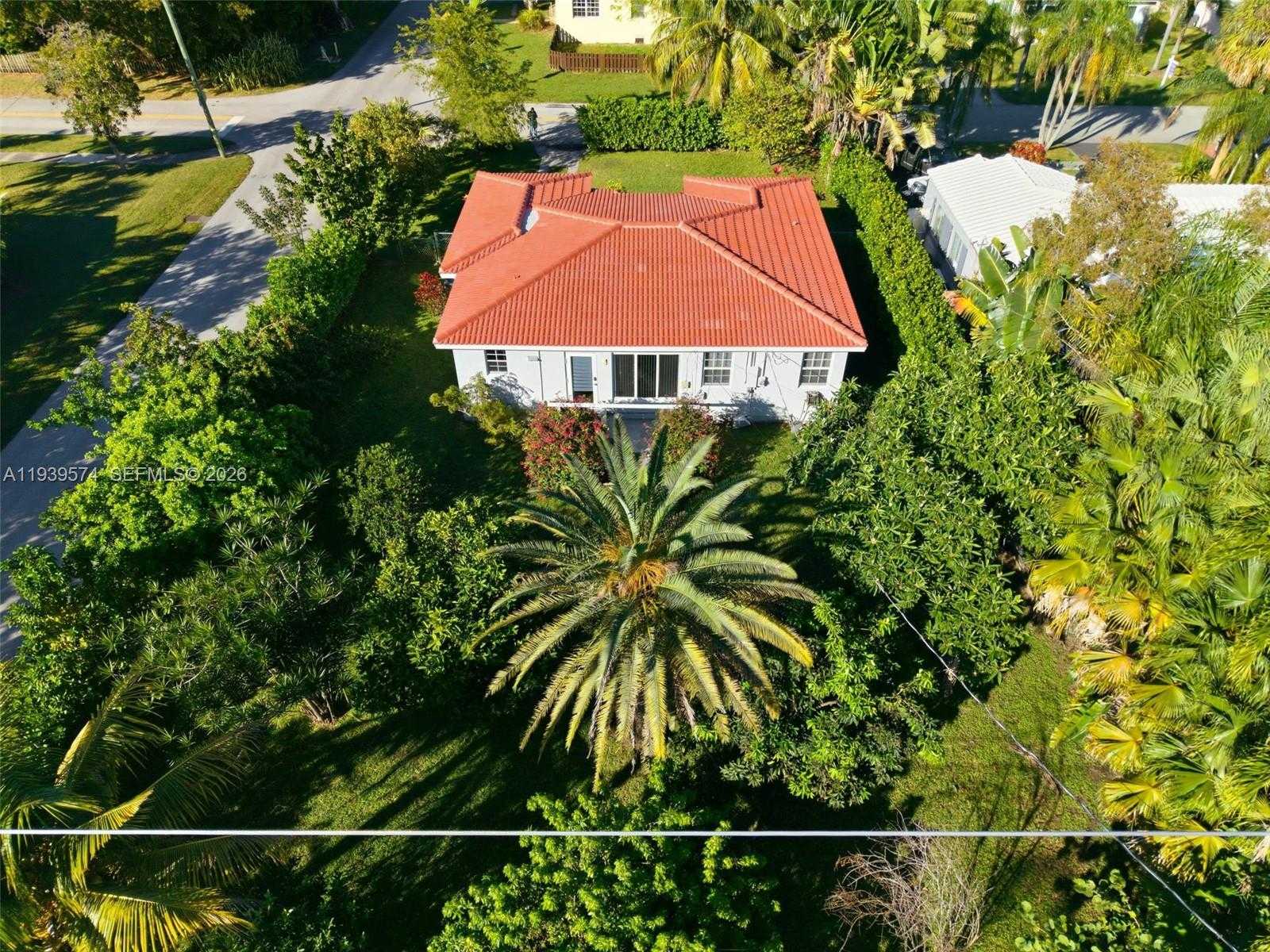 Small Image of 1538 FUNSTON ST, Hollywood Number 30