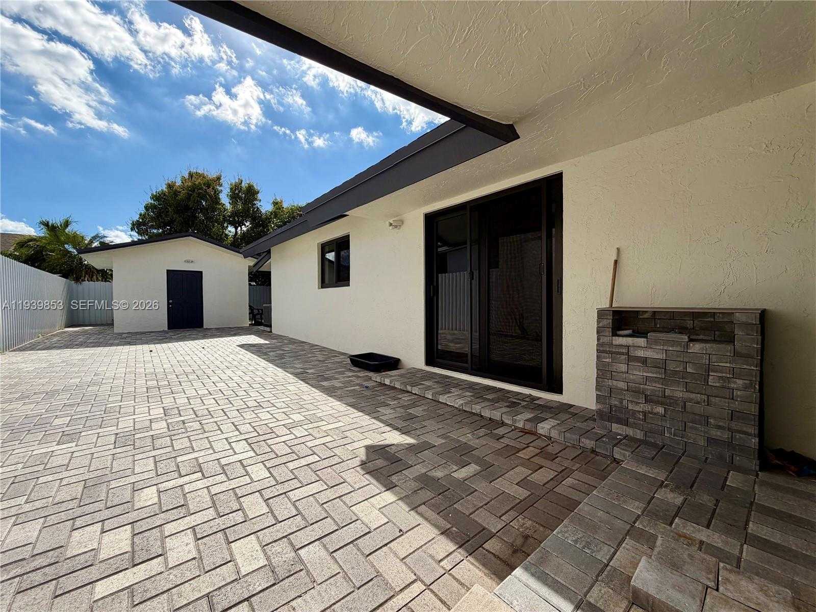 Small Image of 9064 SOUTH WEST 6TH ST #9064, Miami Number 18