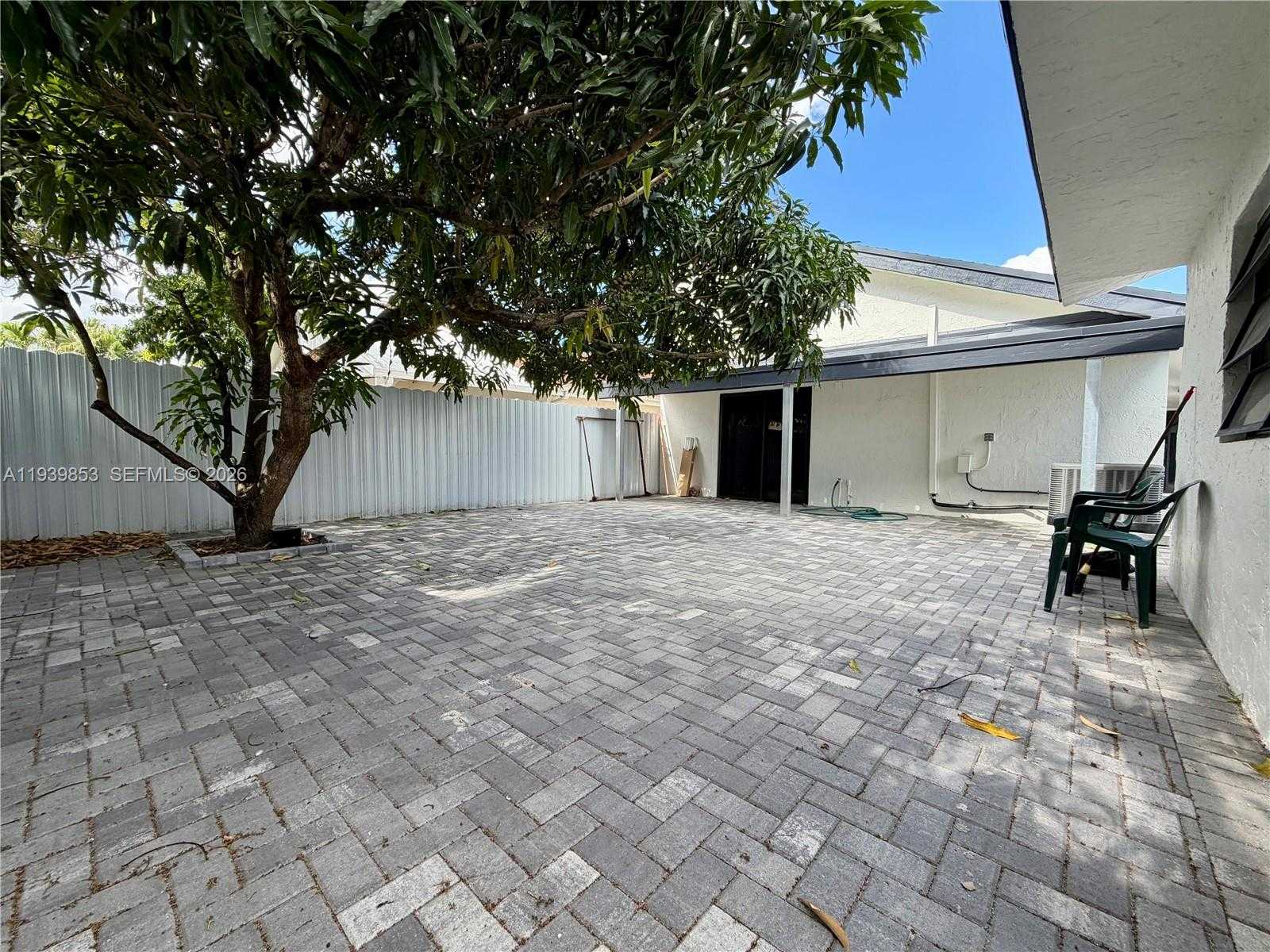 Small Image of 9064 SOUTH WEST 6TH ST #9064, Miami Number 20